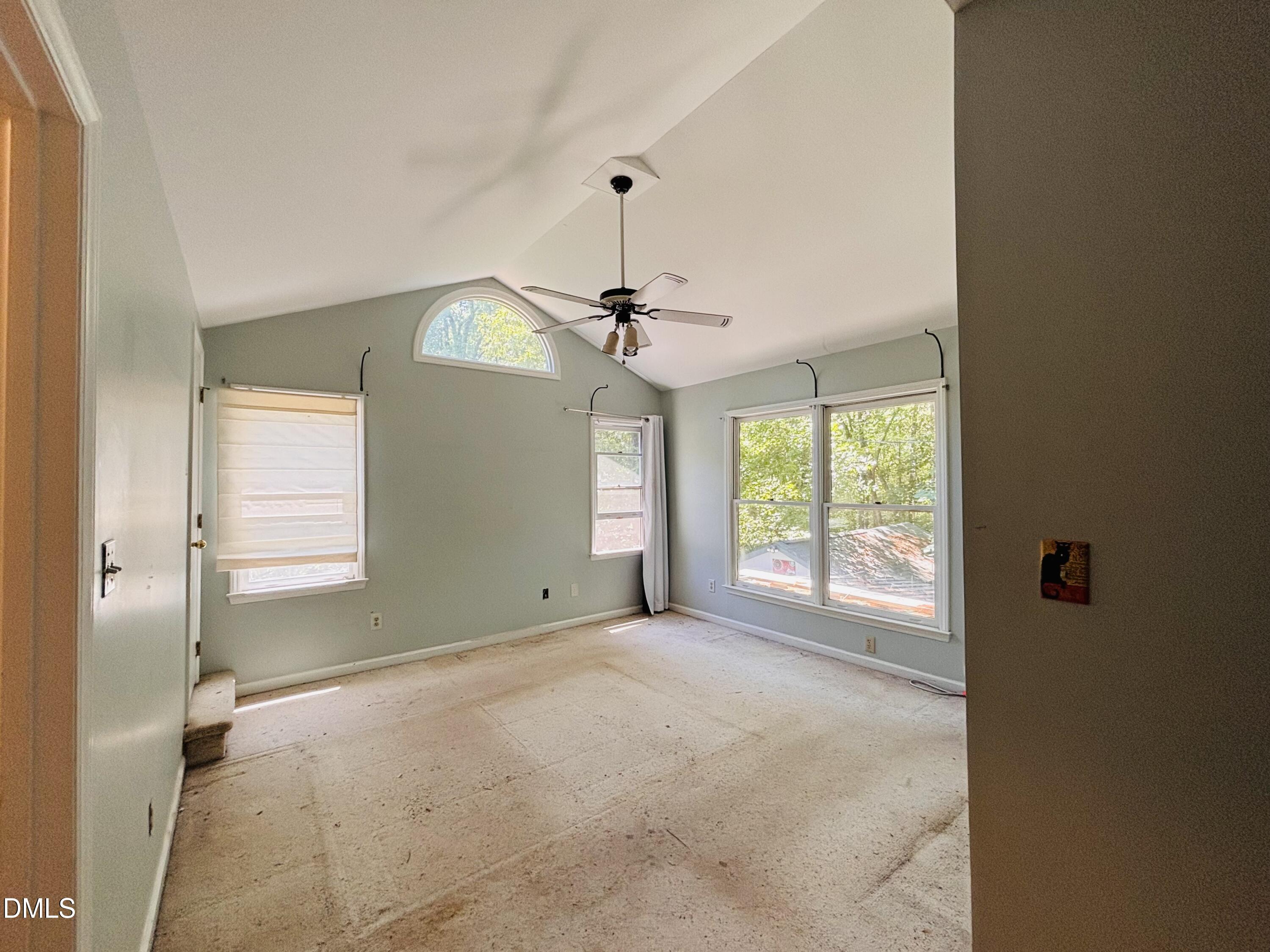 5708 Dedmon Court