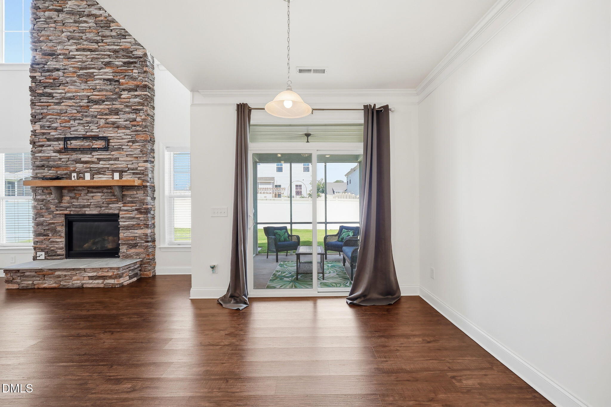 1039 Brockton Drive