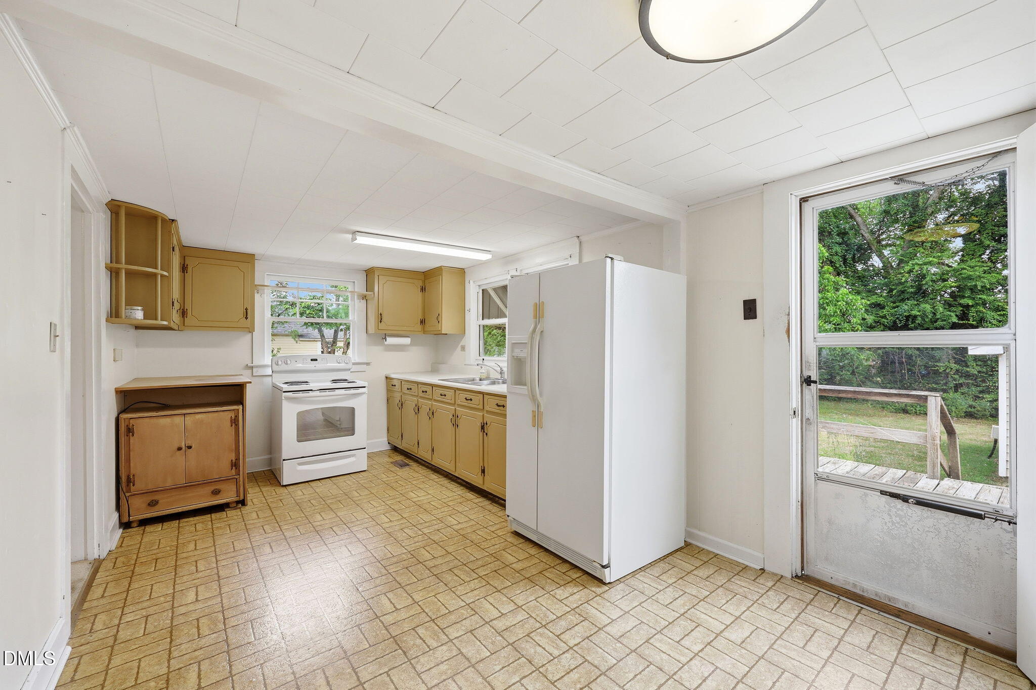 406 S Third Street
