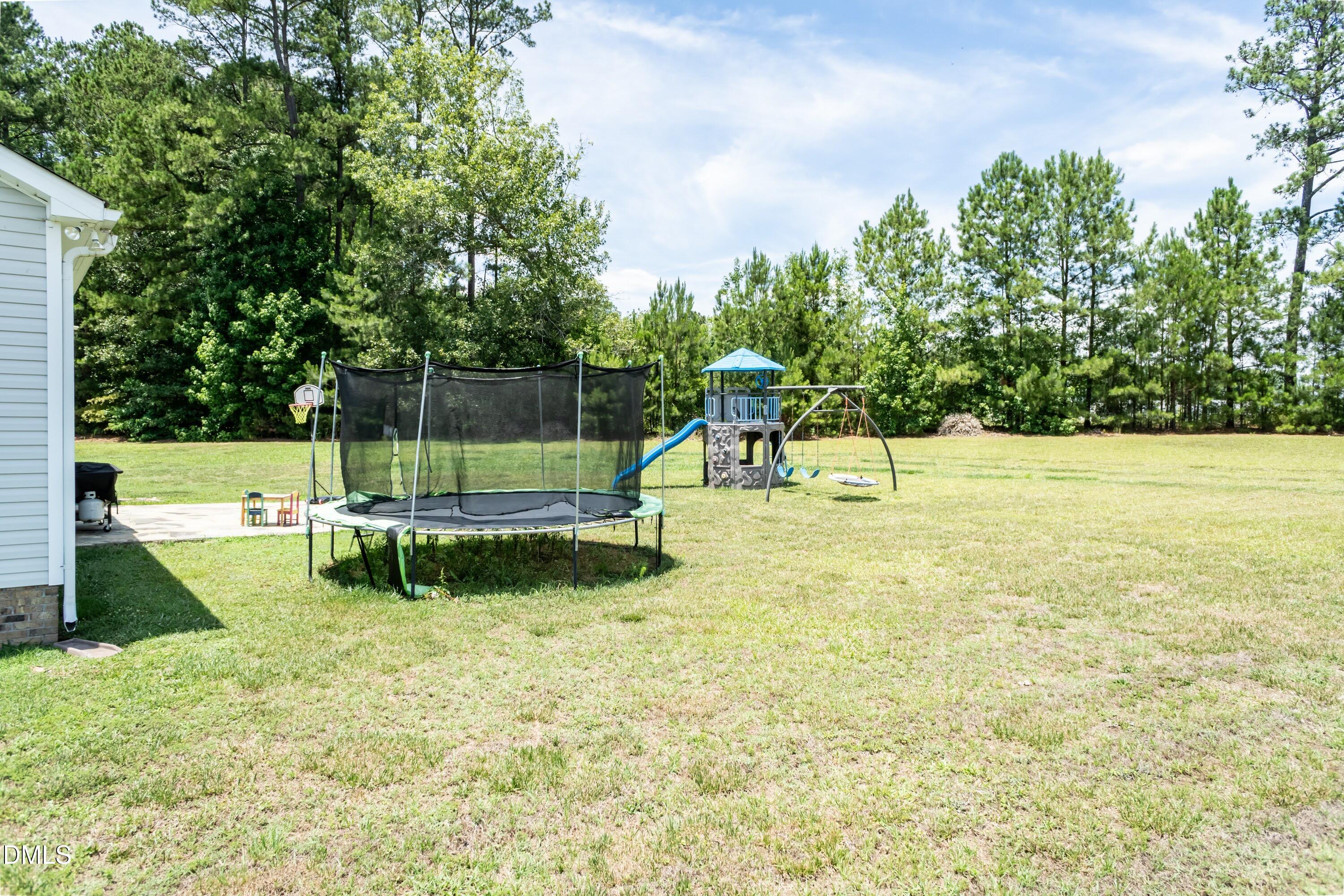 53 Red Wood Road
