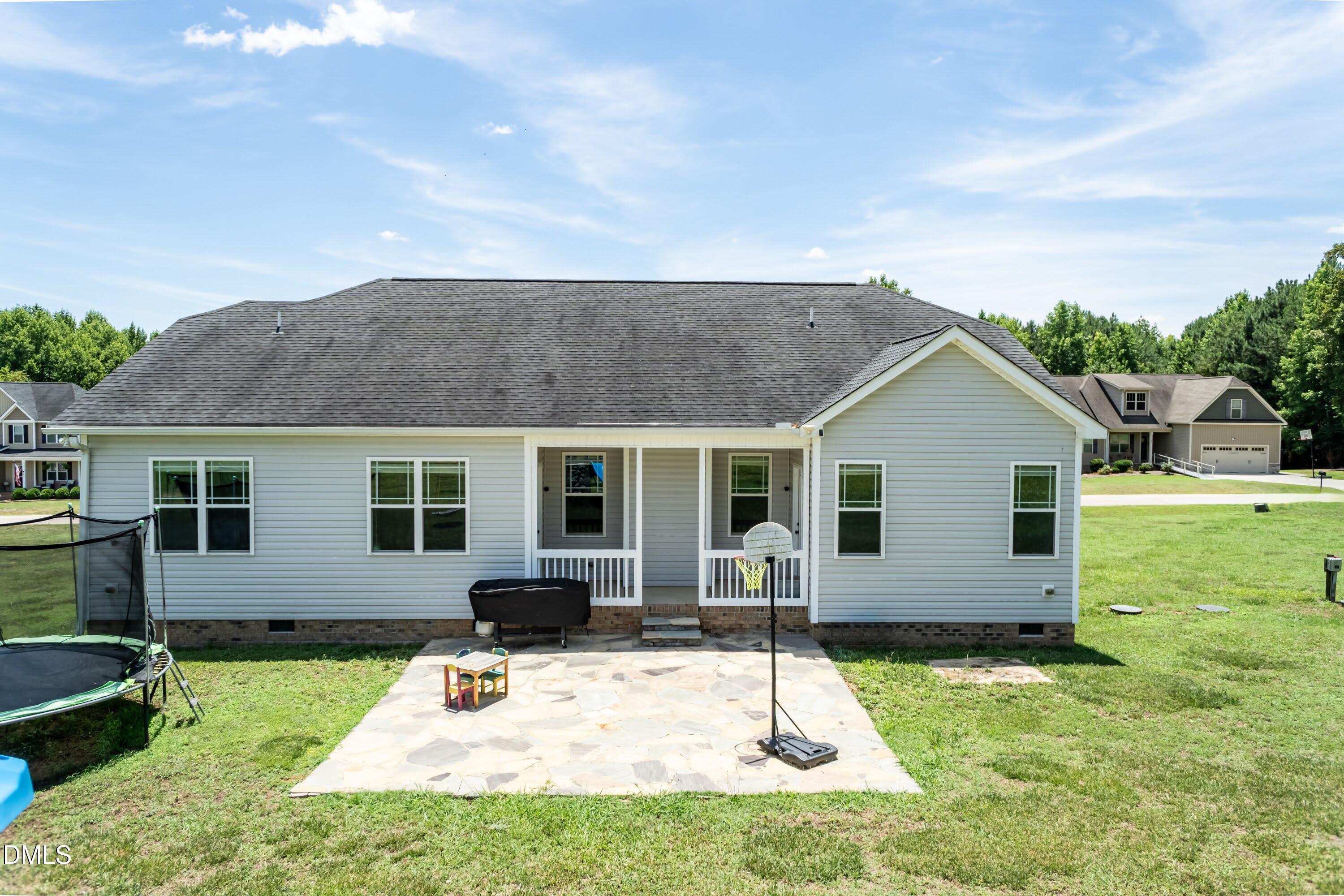 53 Red Wood Road