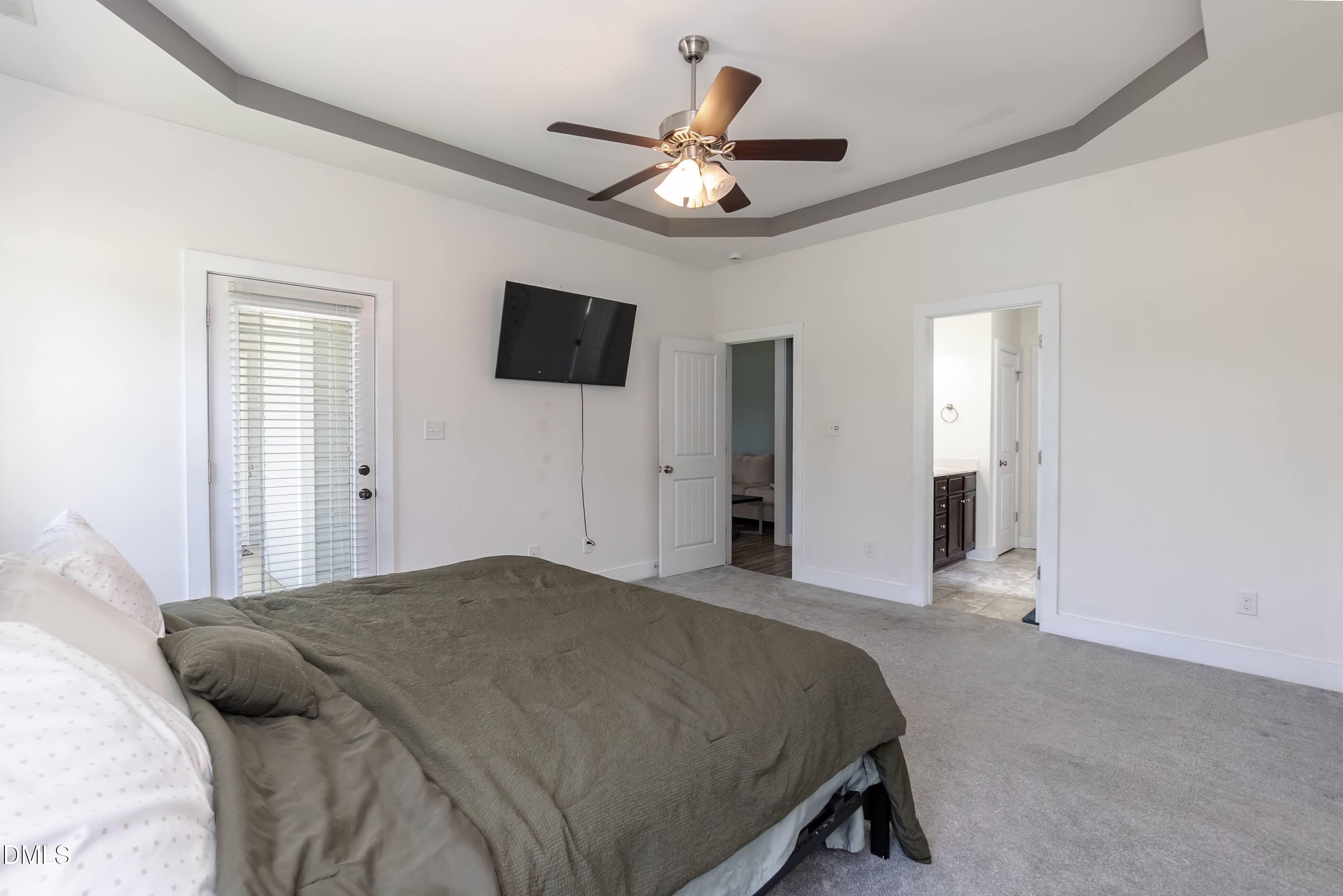53 Red Wood Road
