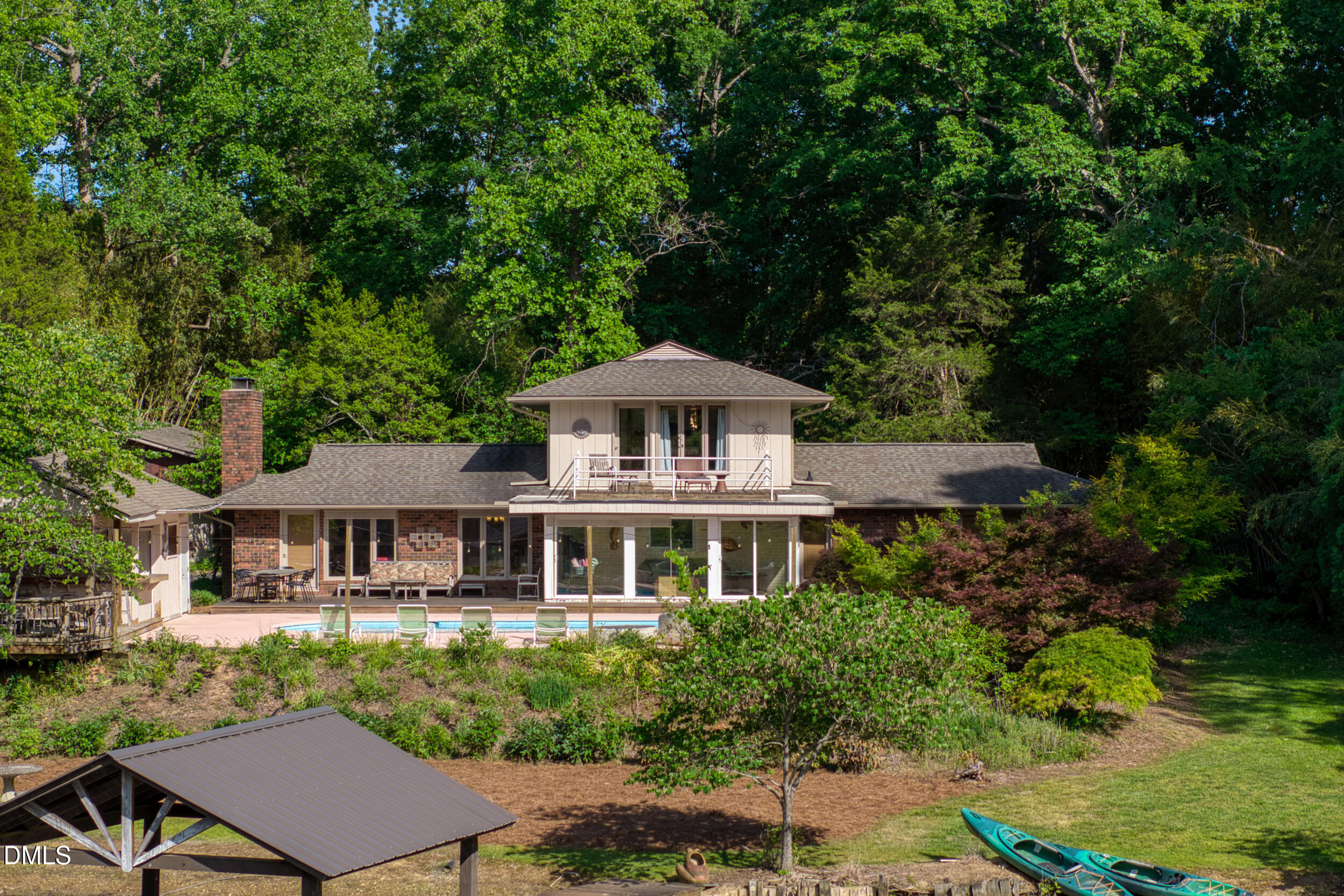 2927 Longpine Road