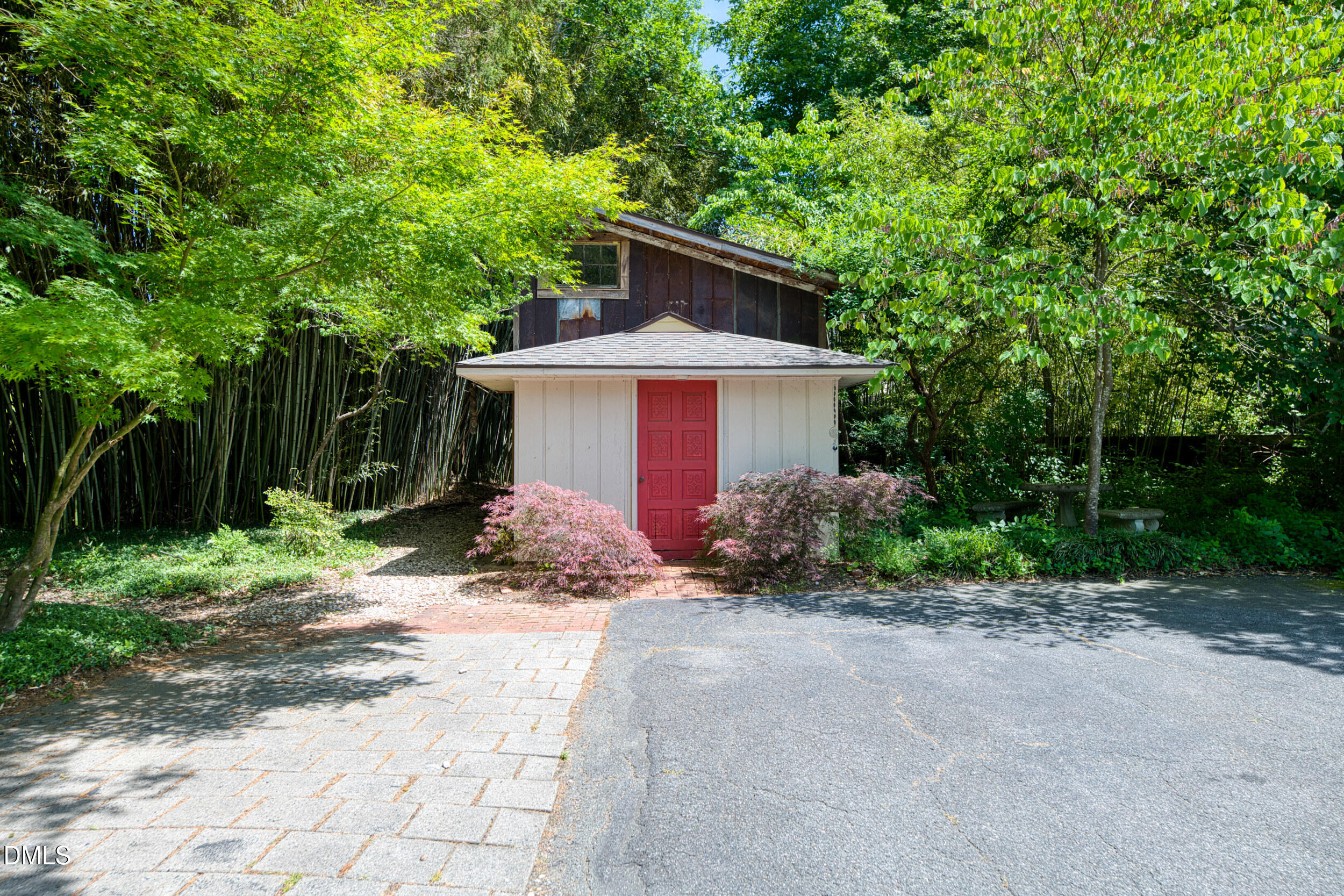 2927 Longpine Road