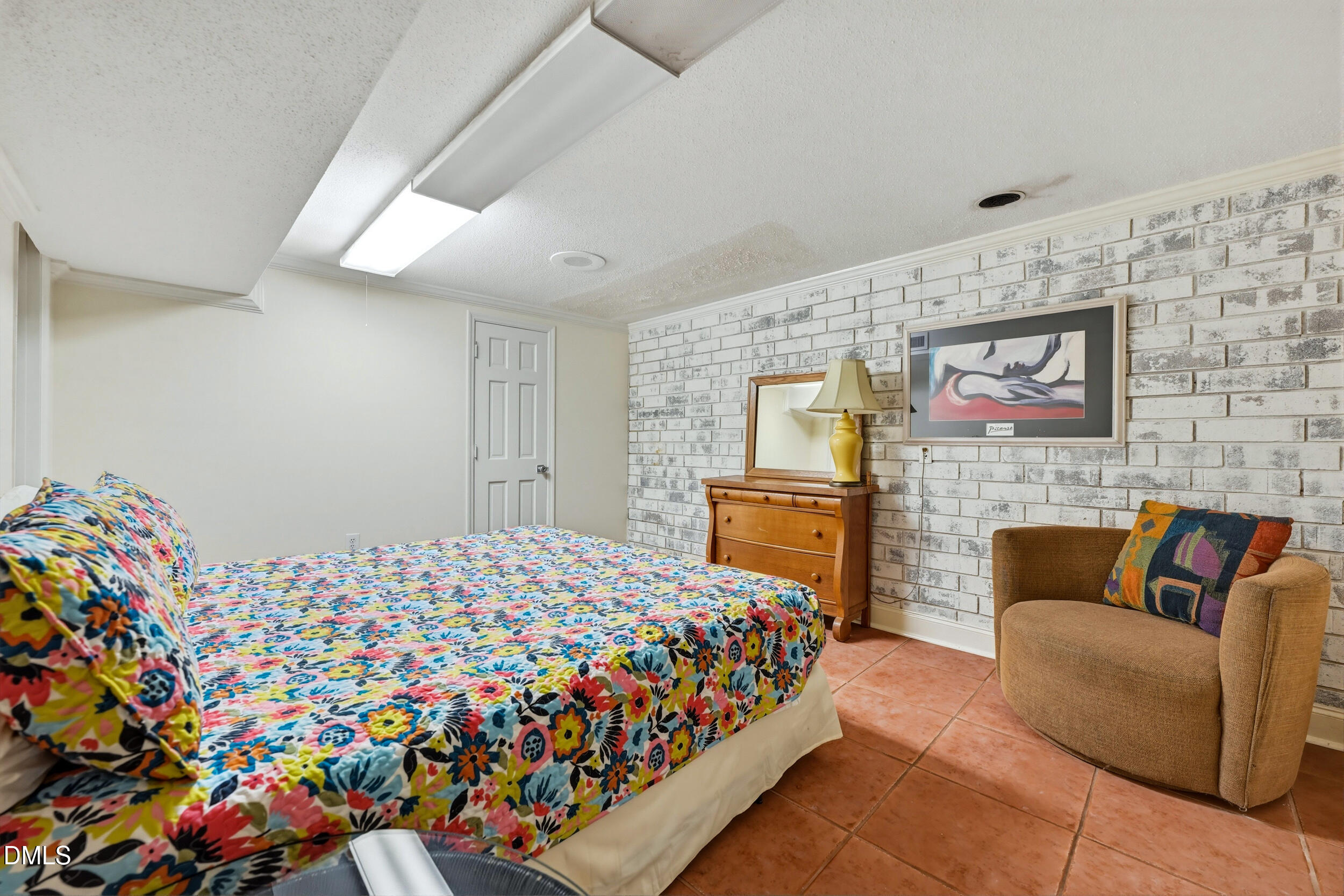2927 Longpine Road