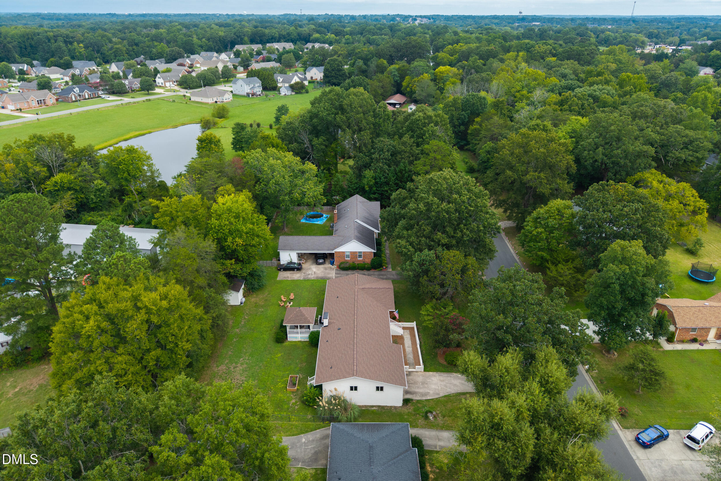 1519 Wedgewood Drive