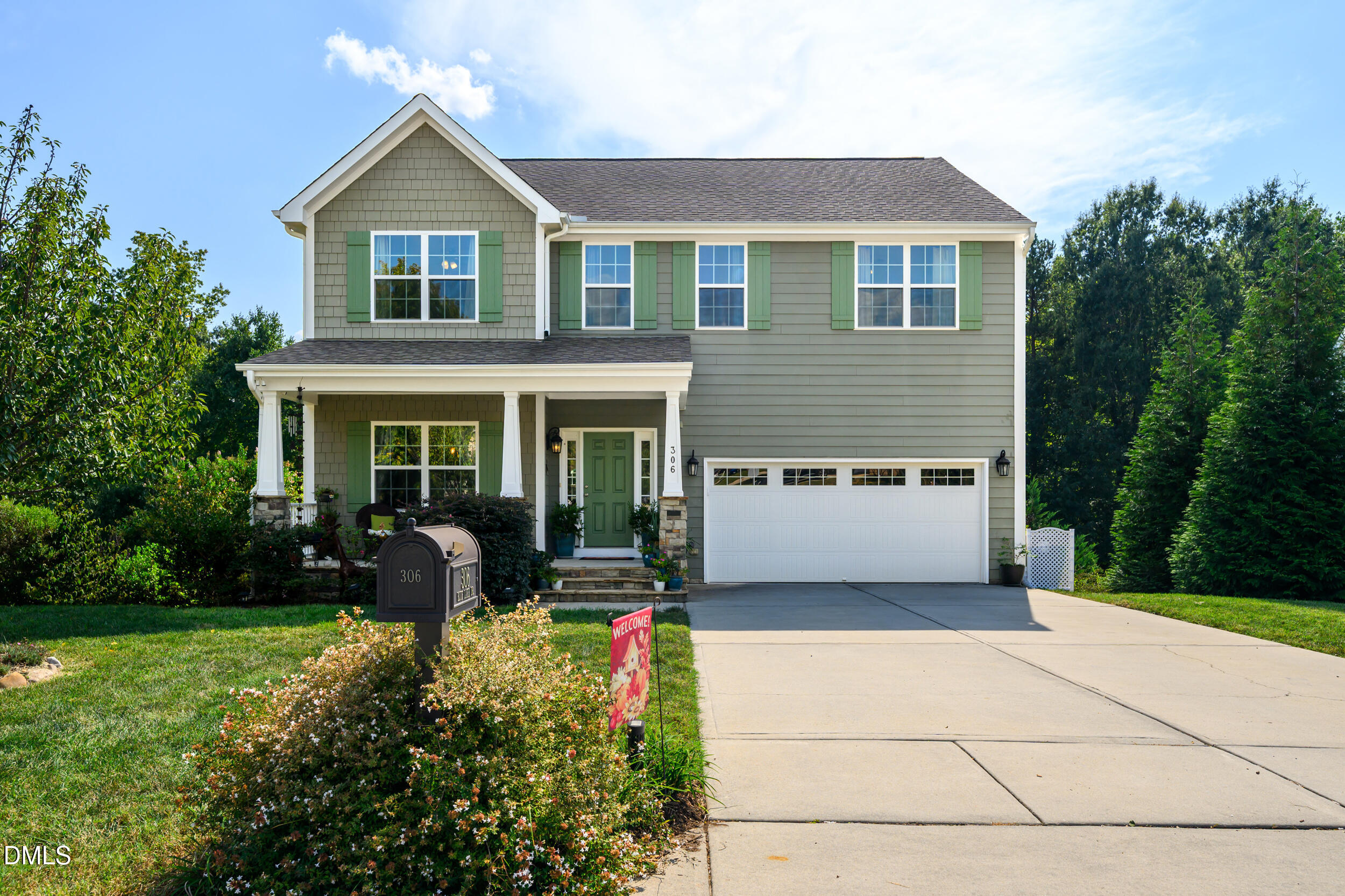 306 Blue Lake Drive Mebane Nc Us 27302 D10e28ffb8ae63373c815629d02164ab