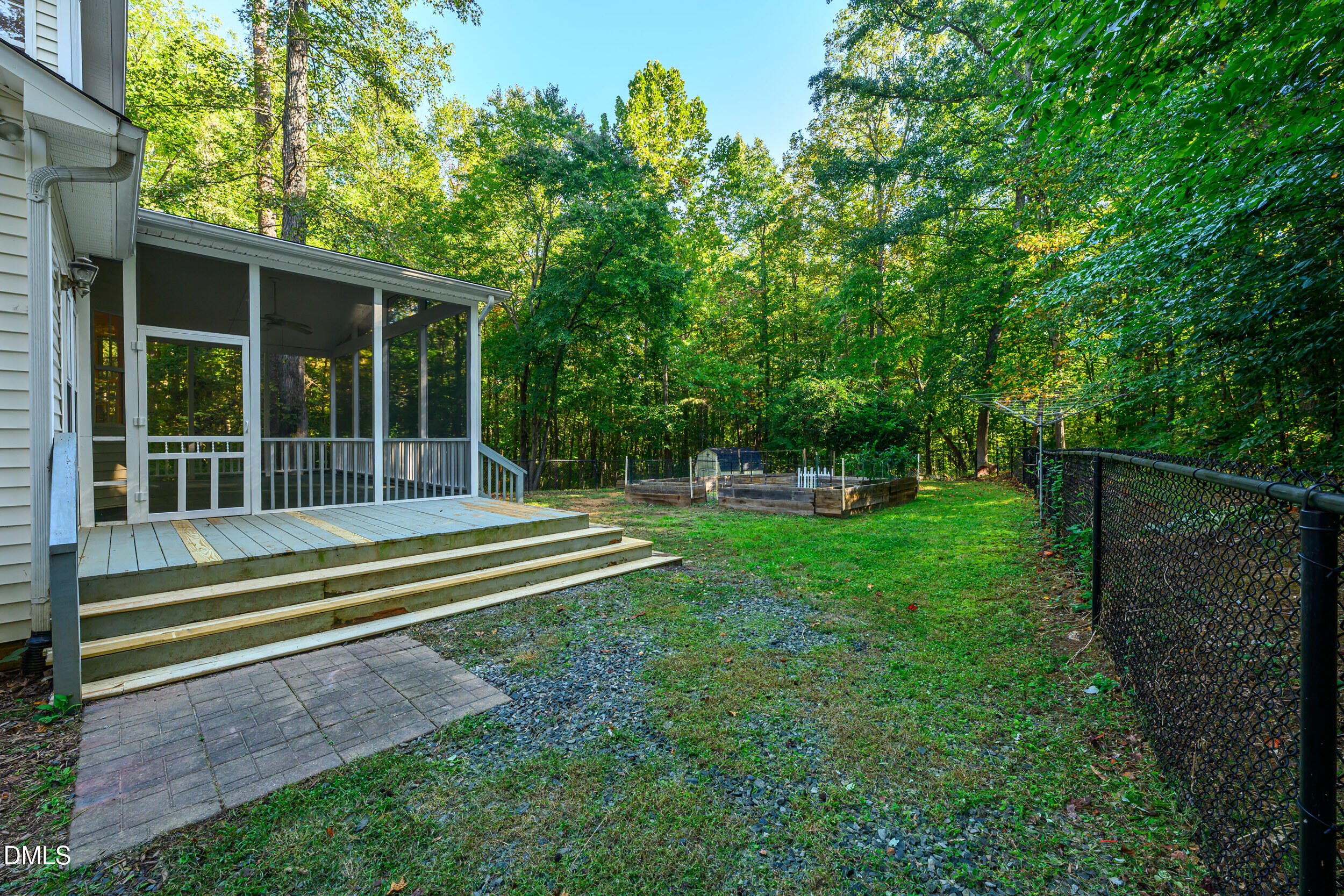 2026 Thoroughbred Lane