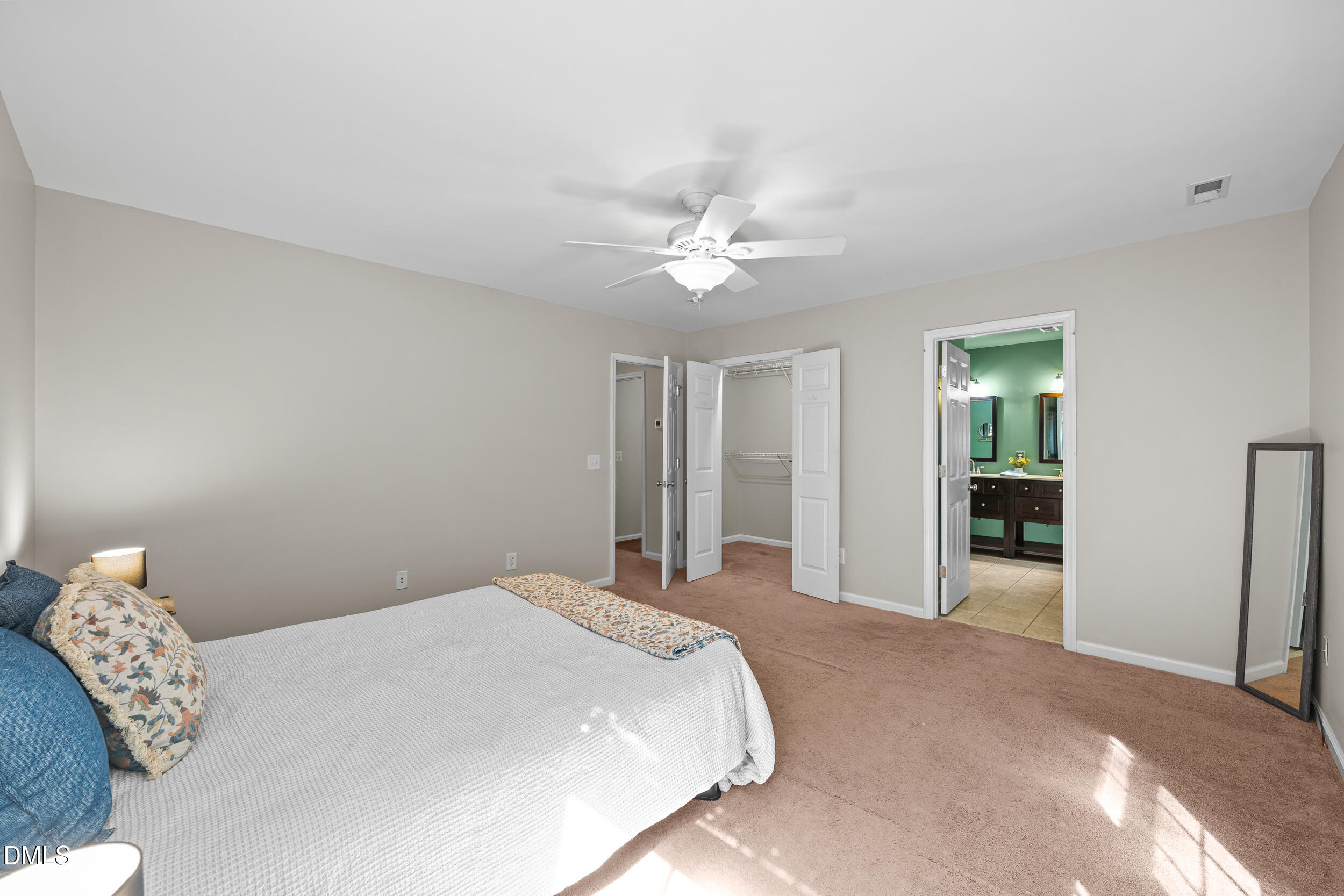2026 Thoroughbred Lane