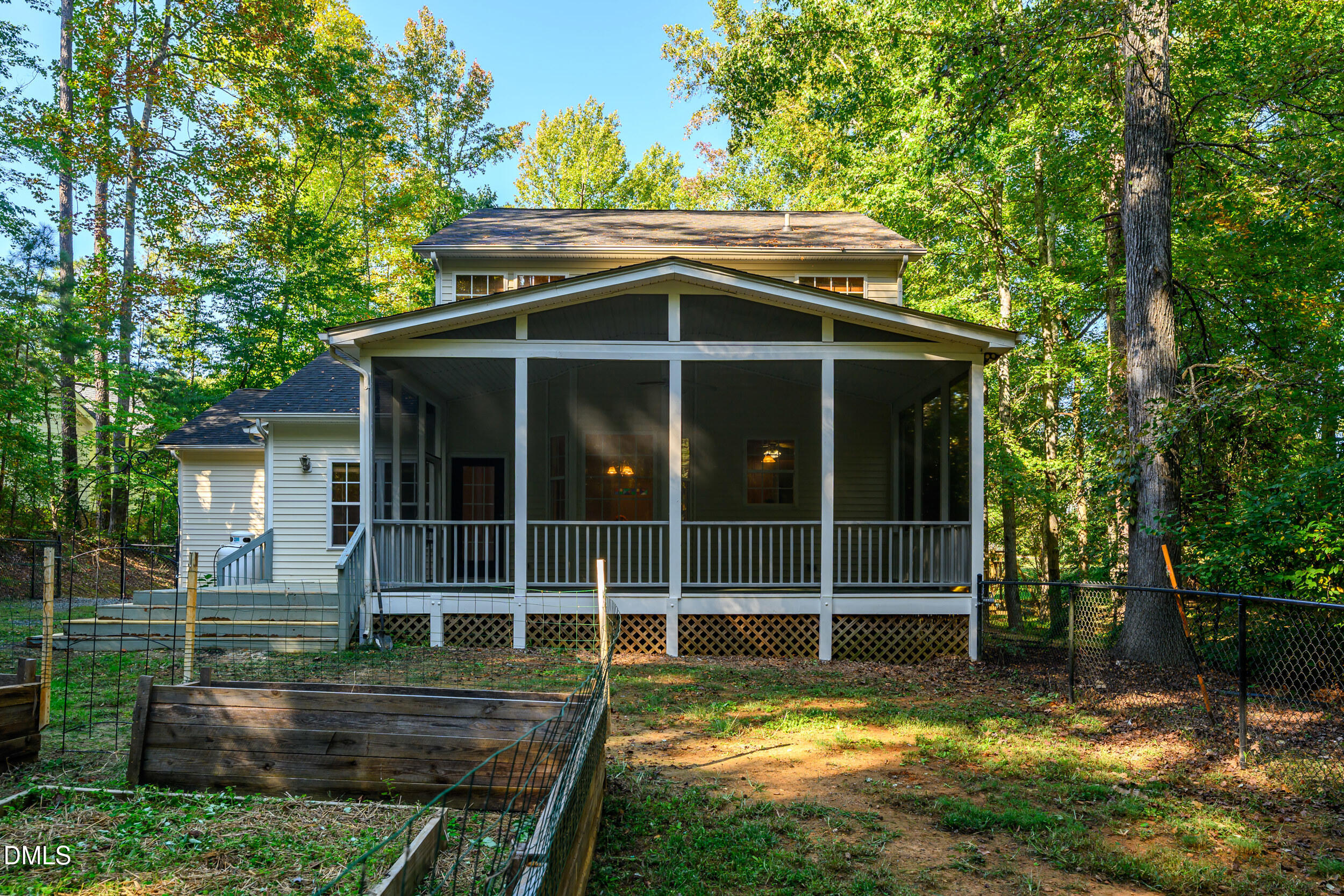 2026 Thoroughbred Lane
