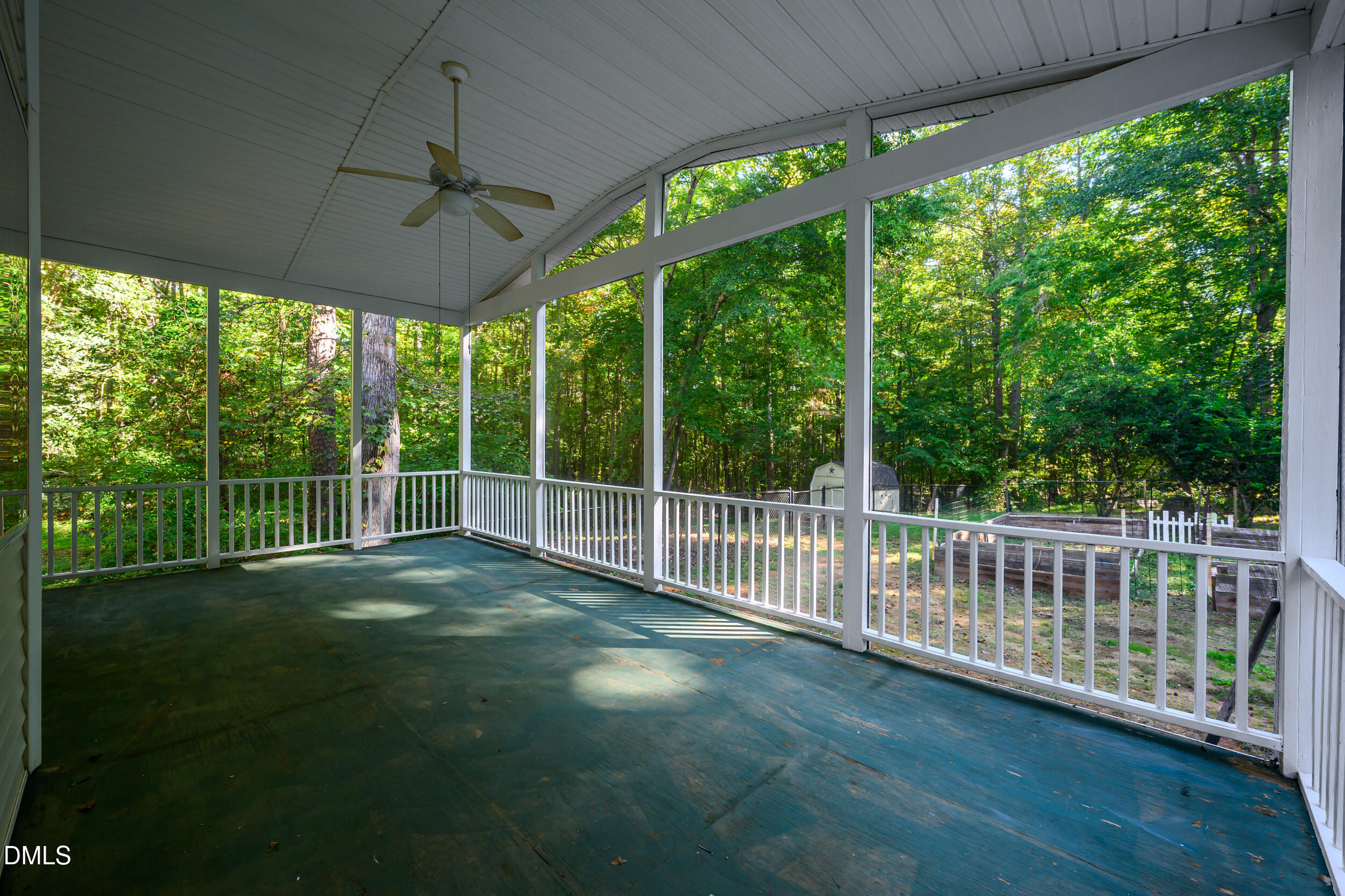 2026 Thoroughbred Lane