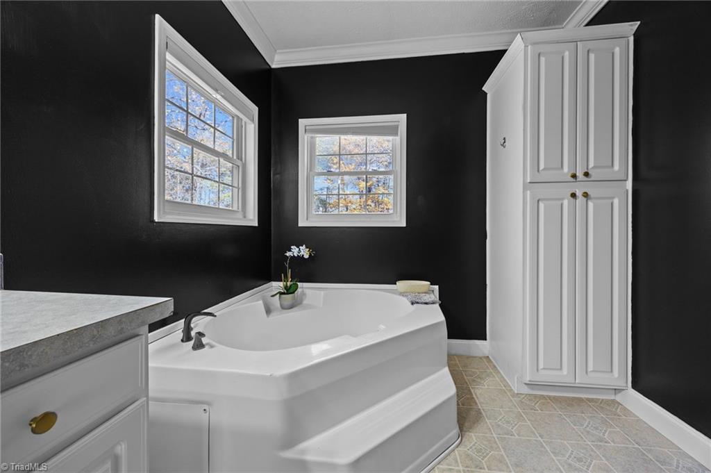 1234 Deer Trail