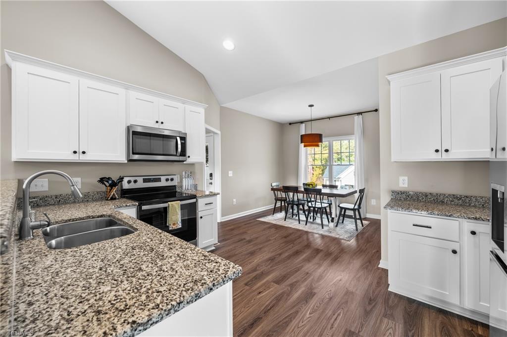 4716 Lord James Place