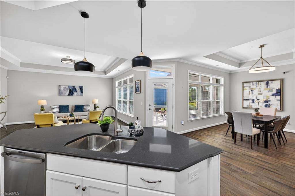 1124 Hudson Drive