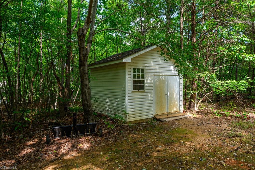 325 Buckhorn Ridge Road
