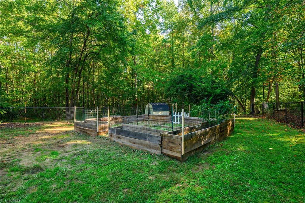2026 Thoroughbred Drive