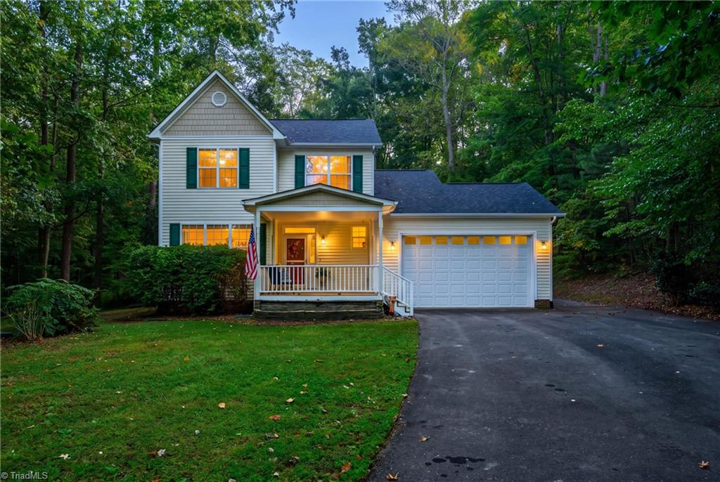 2026 Thoroughbred Drive Hillsborough Nc Us 27278 Bf03148422138fa7a3d42c96dc8f5af2