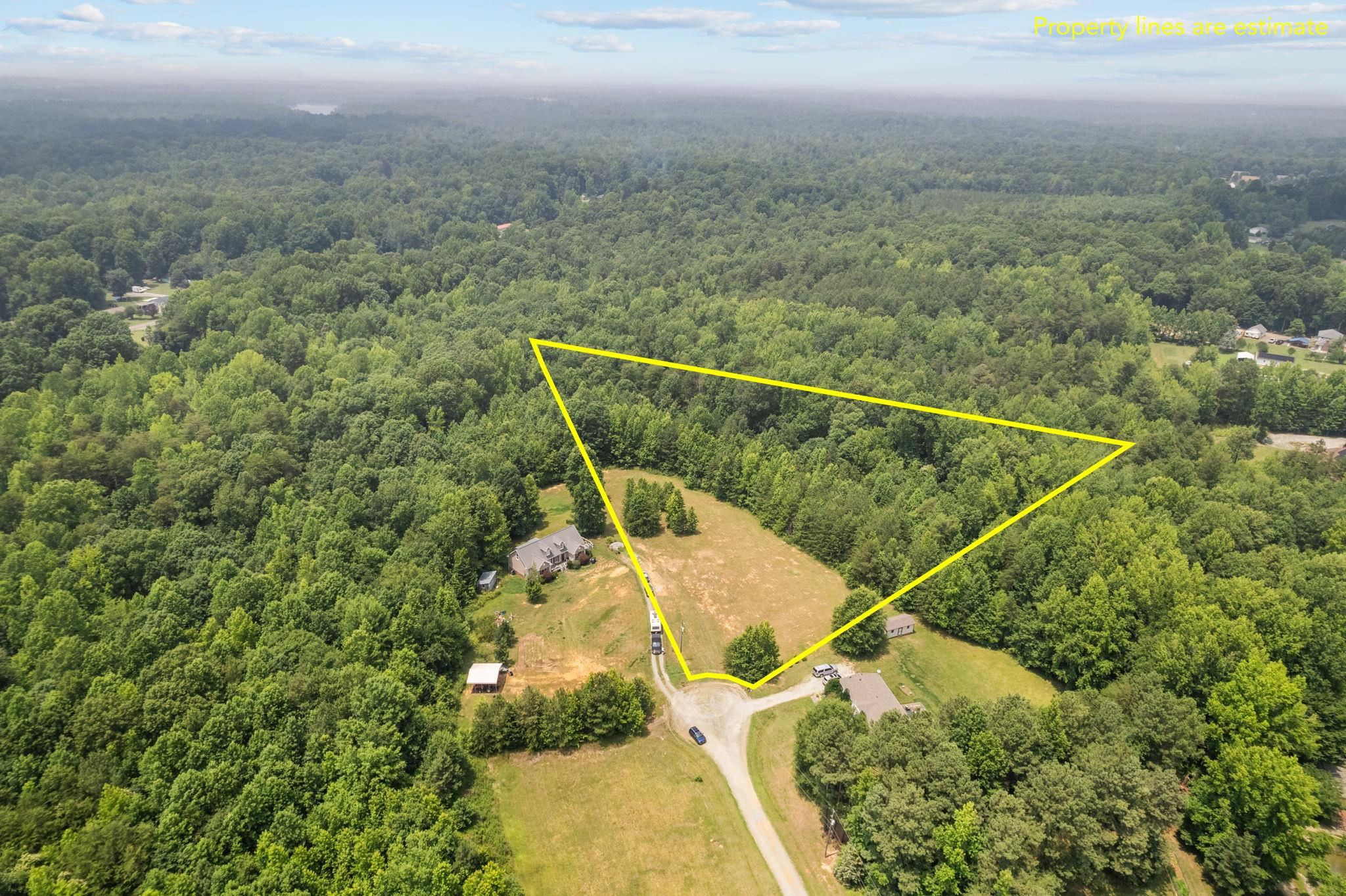 5523 Pleasant Woods Drive