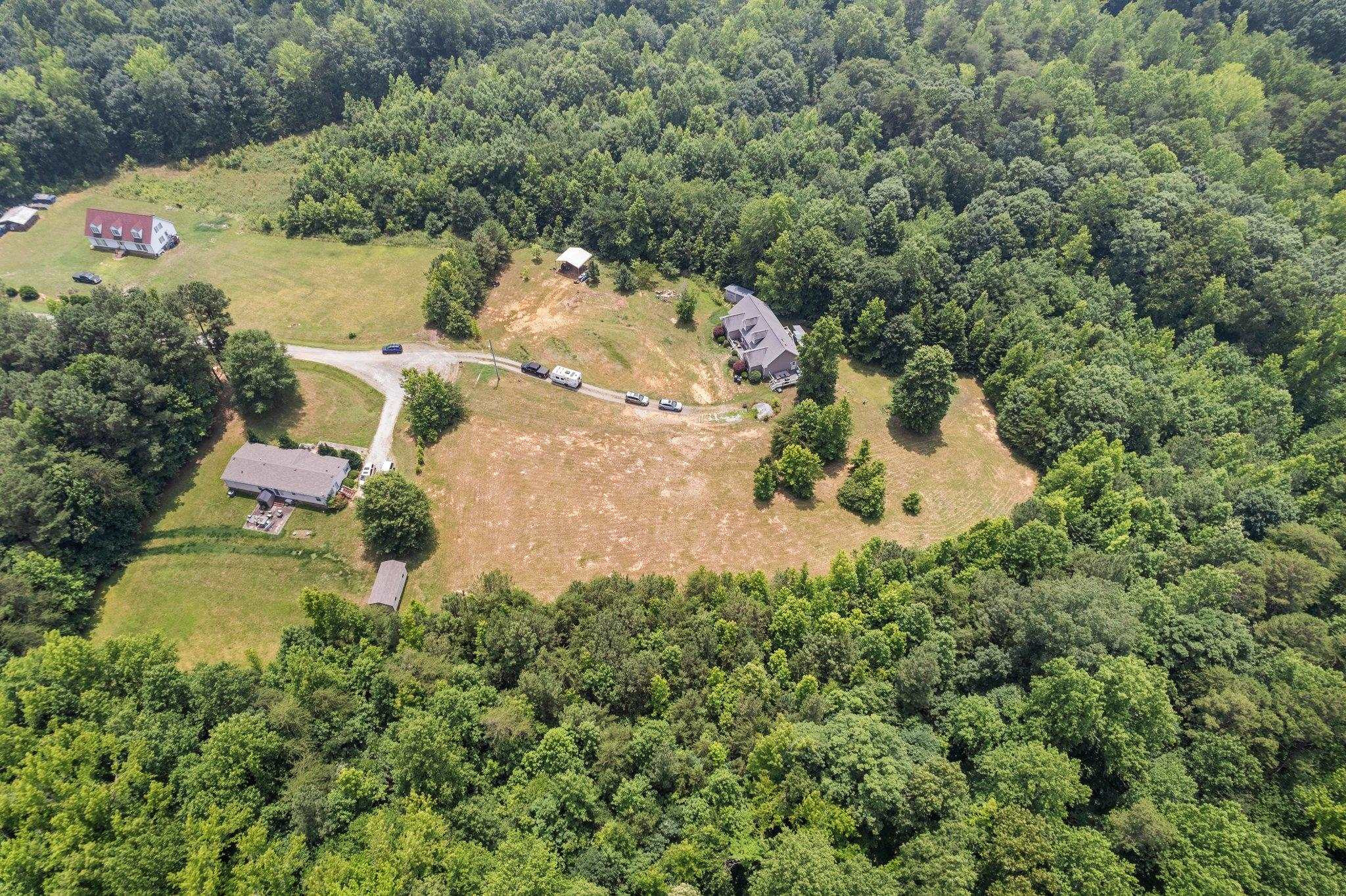 5523 Pleasant Woods Drive