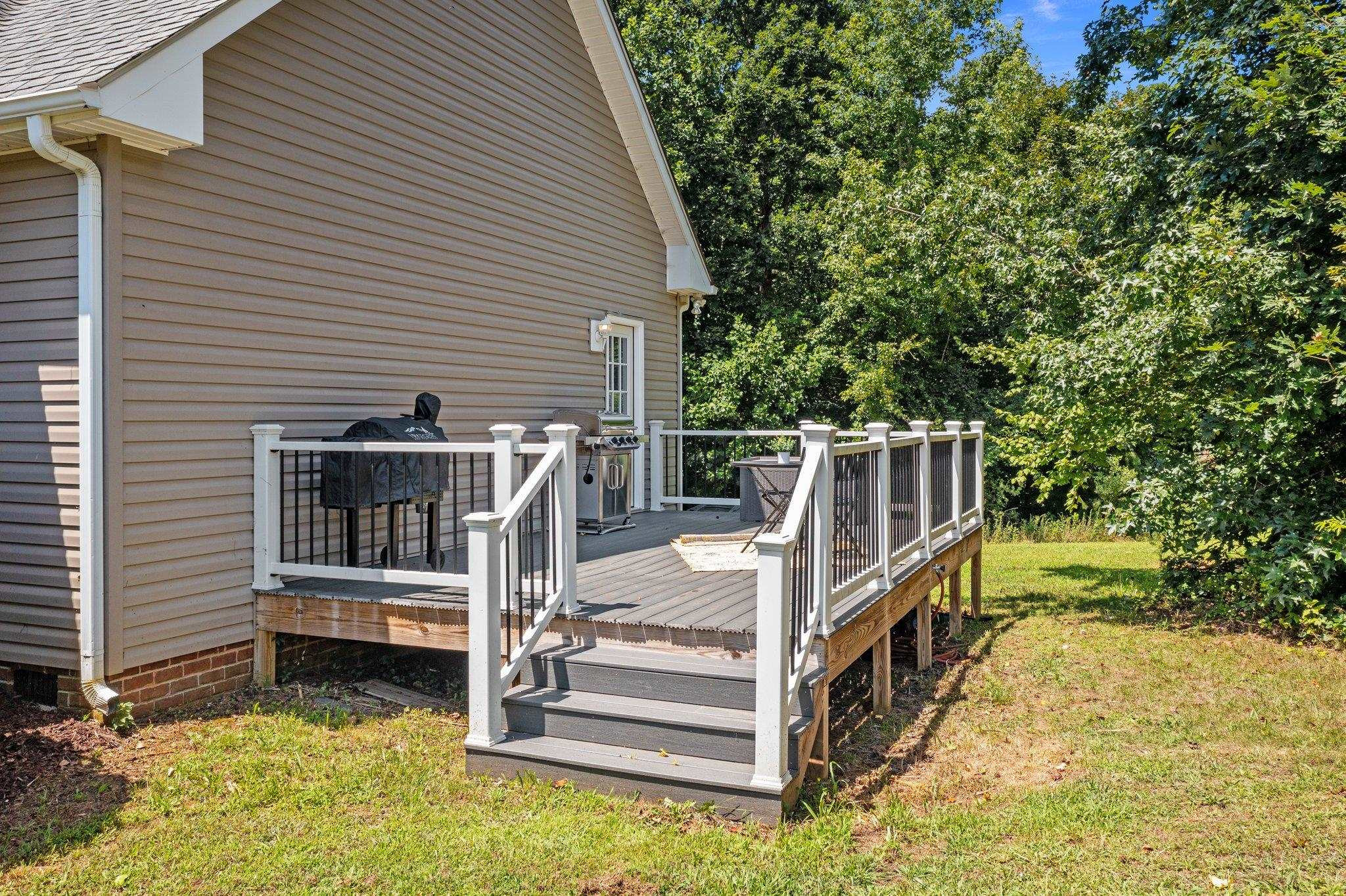 5522 Pleasant Woods Drive