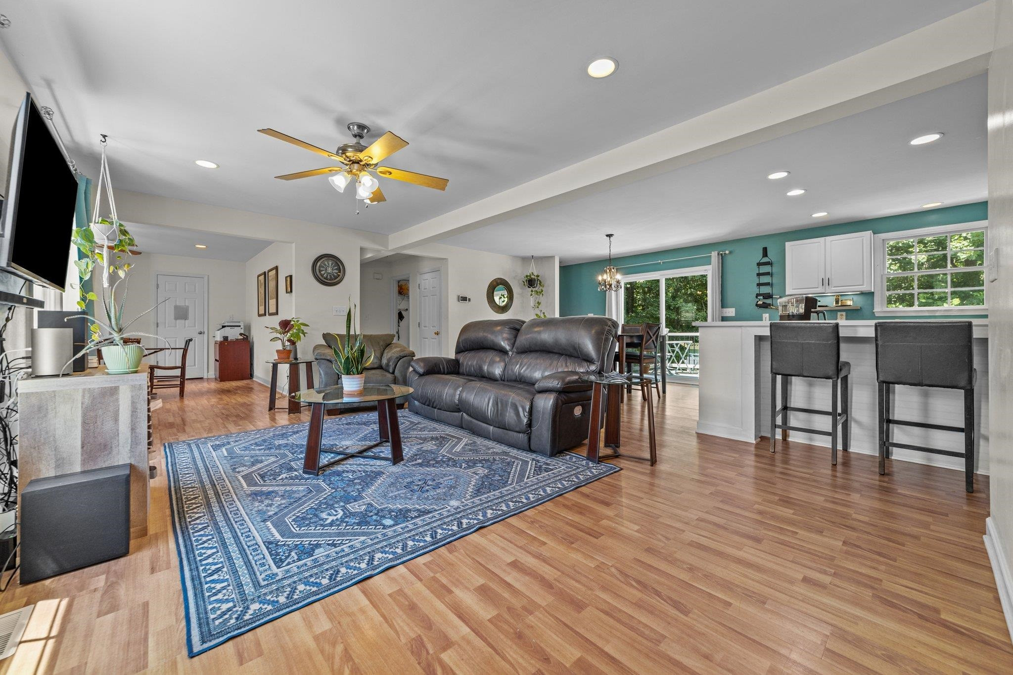 5522 Pleasant Woods Drive