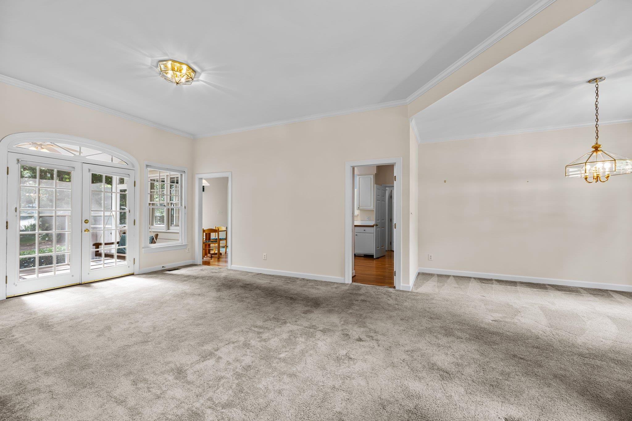 6 Wyndham Place
