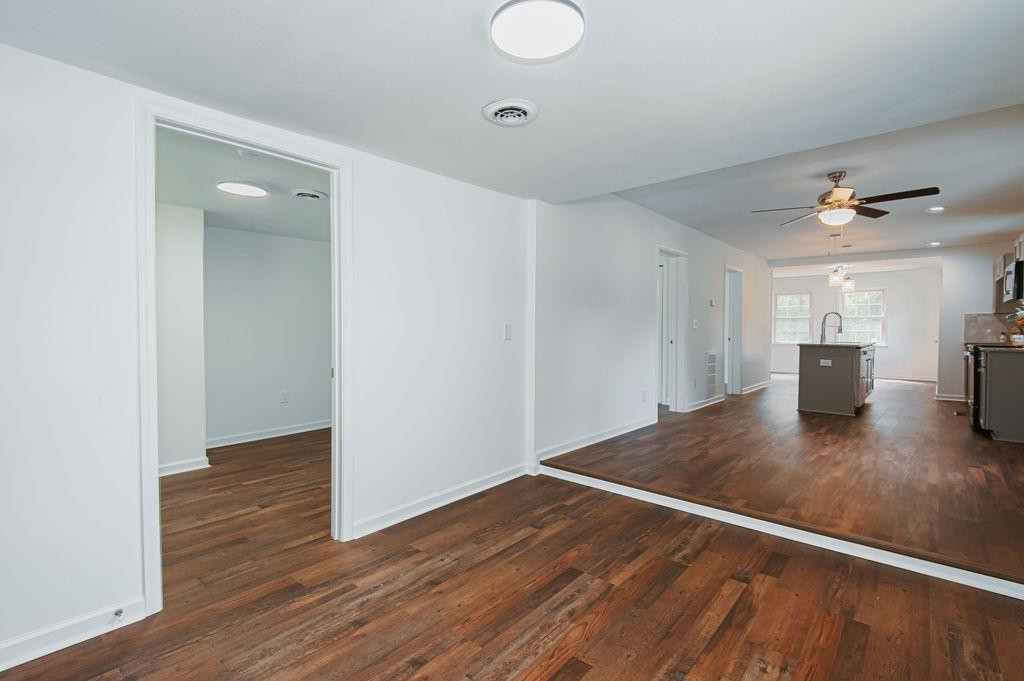 1545 Stone Street Extension