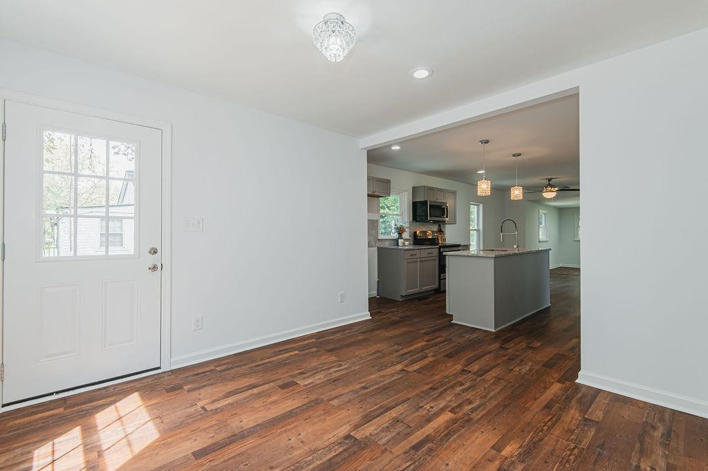 1545 Stone Street Extension