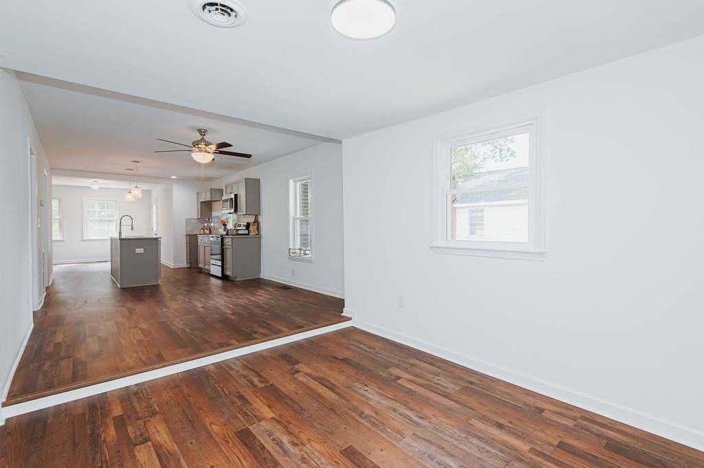 1545 Stone Street Extension