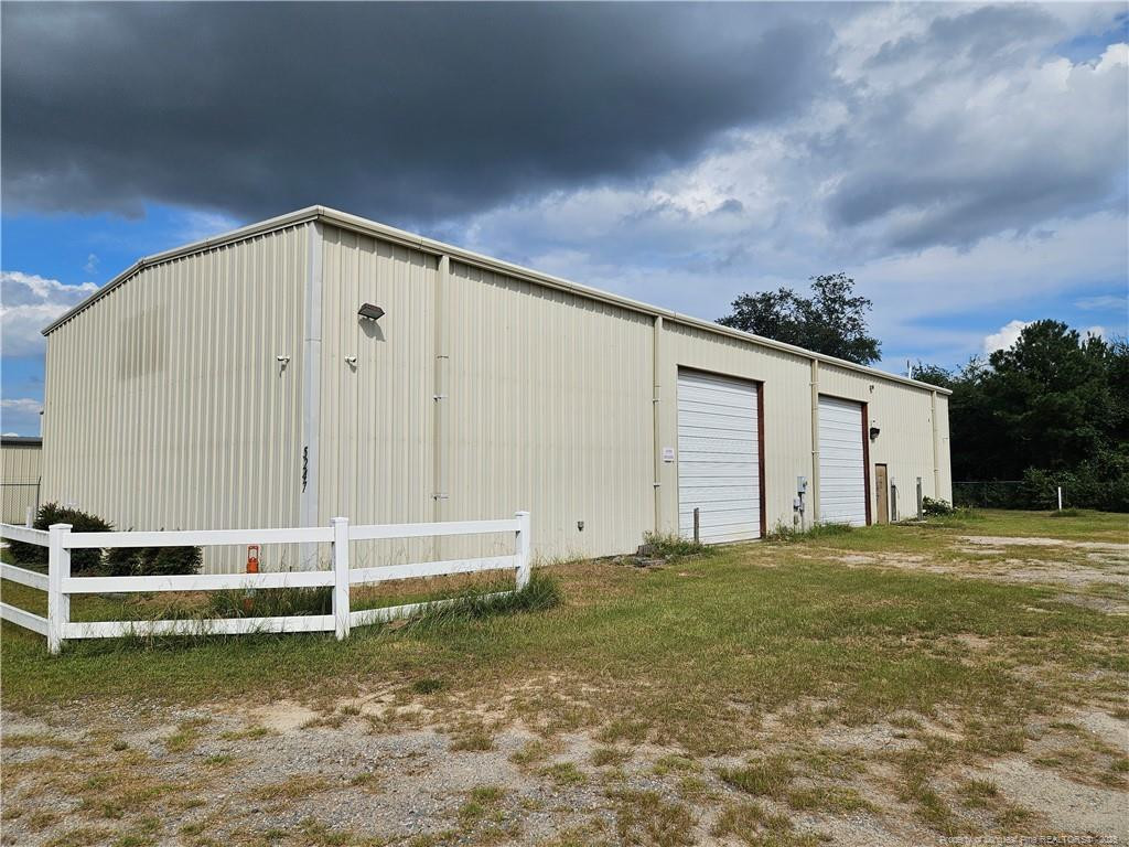 5247, 5255, & 5261 US Hwy 301 S