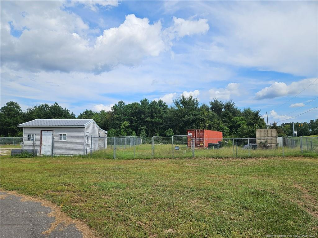 5247, 5255, & 5261 US Hwy 301 S