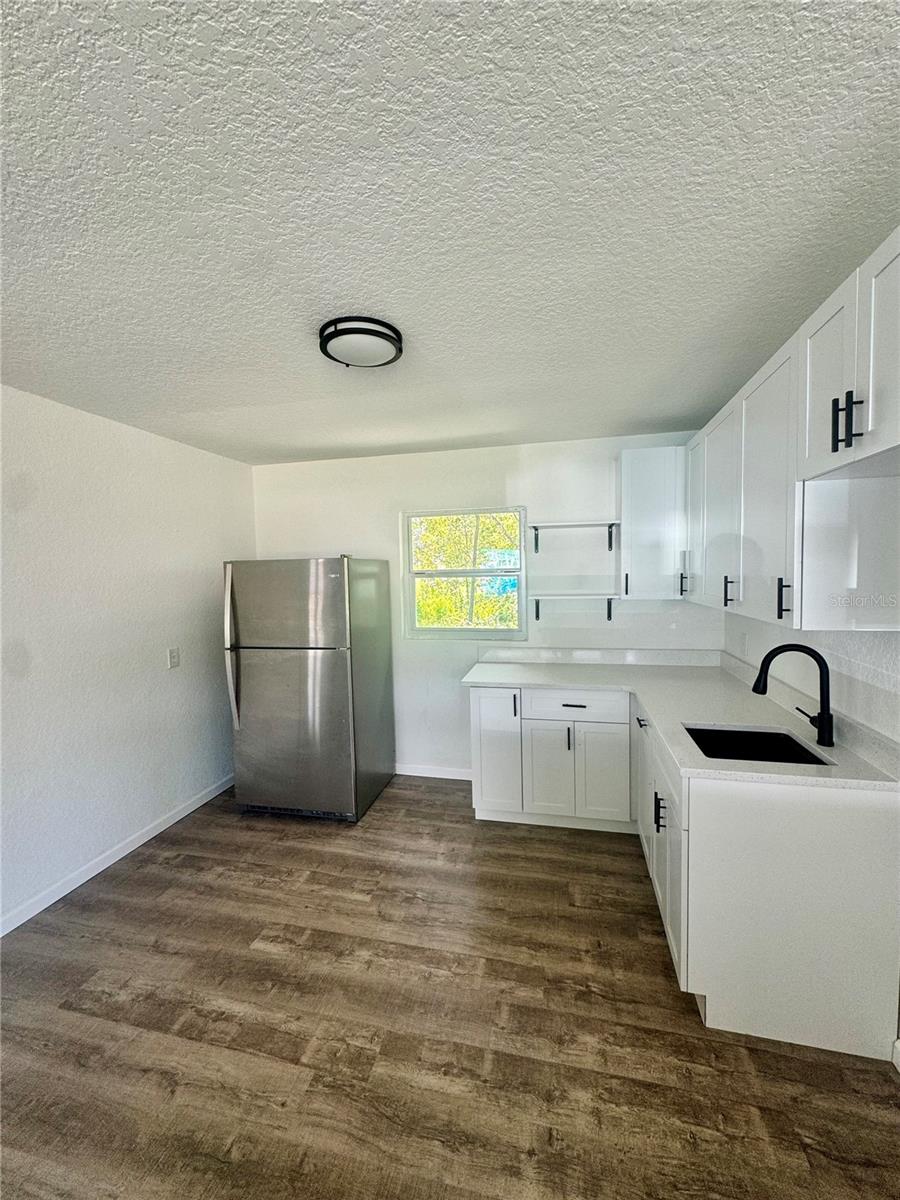 21828 VIRGINIA DR