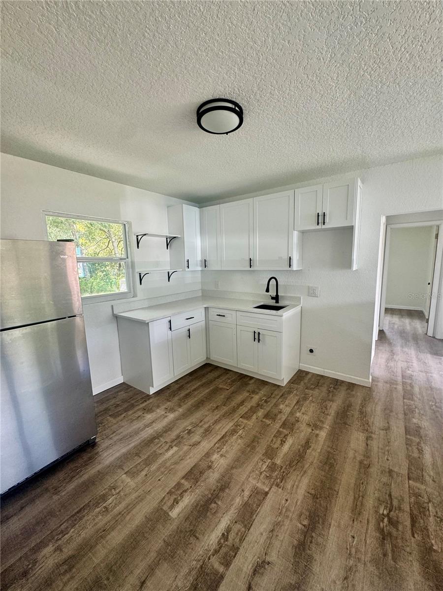 21828 VIRGINIA DR