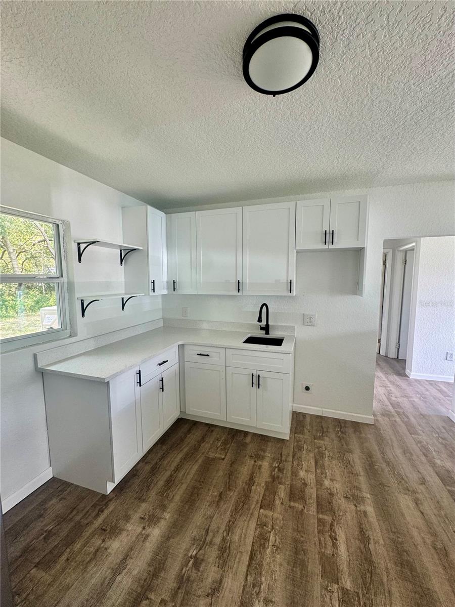 21828 VIRGINIA DR
