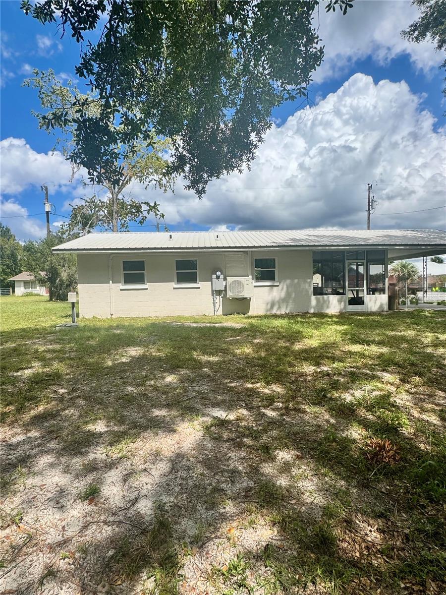 21828 VIRGINIA DR