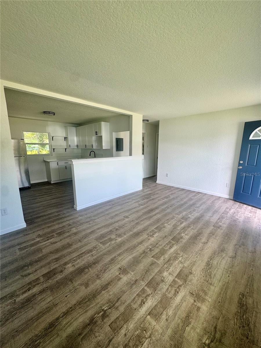21828 VIRGINIA DR