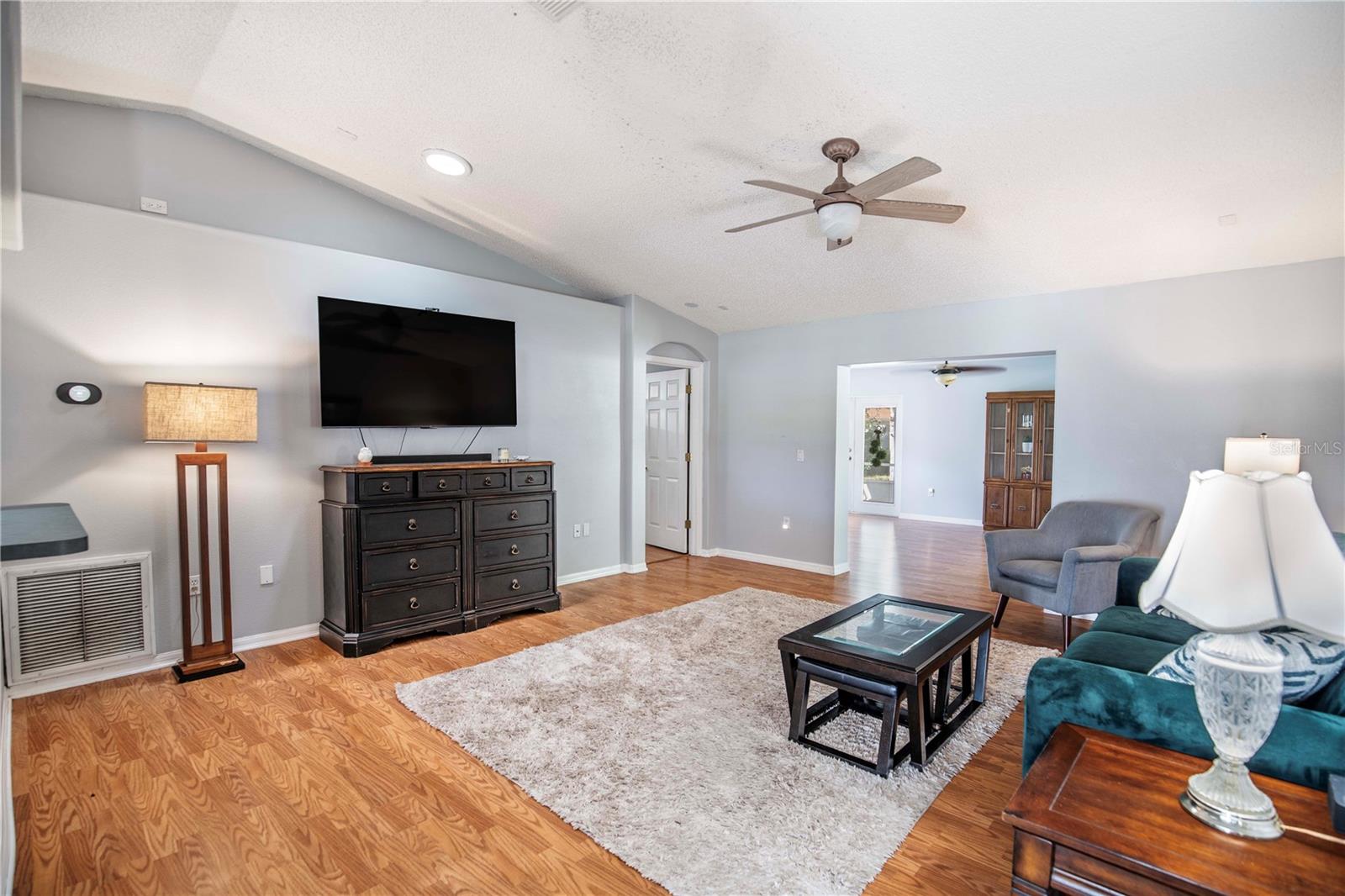 46 FRENORA LN