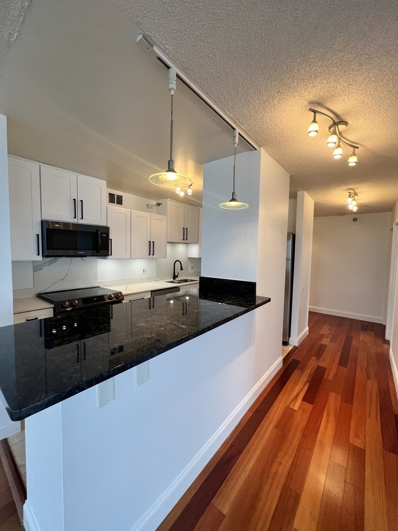474 N LAKE SHORE Drive Unit: 2411