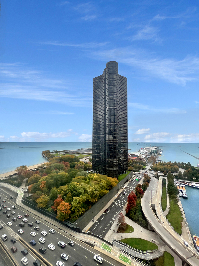 474 N LAKE SHORE Drive Unit: 2411