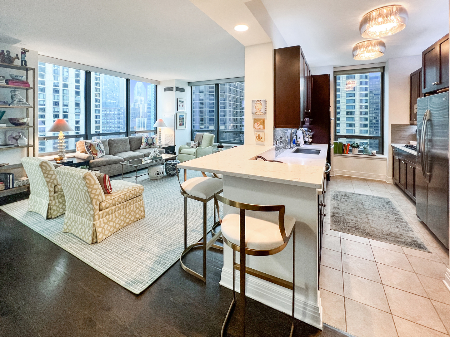 600 N LAKE SHORE Drive Unit: 2708