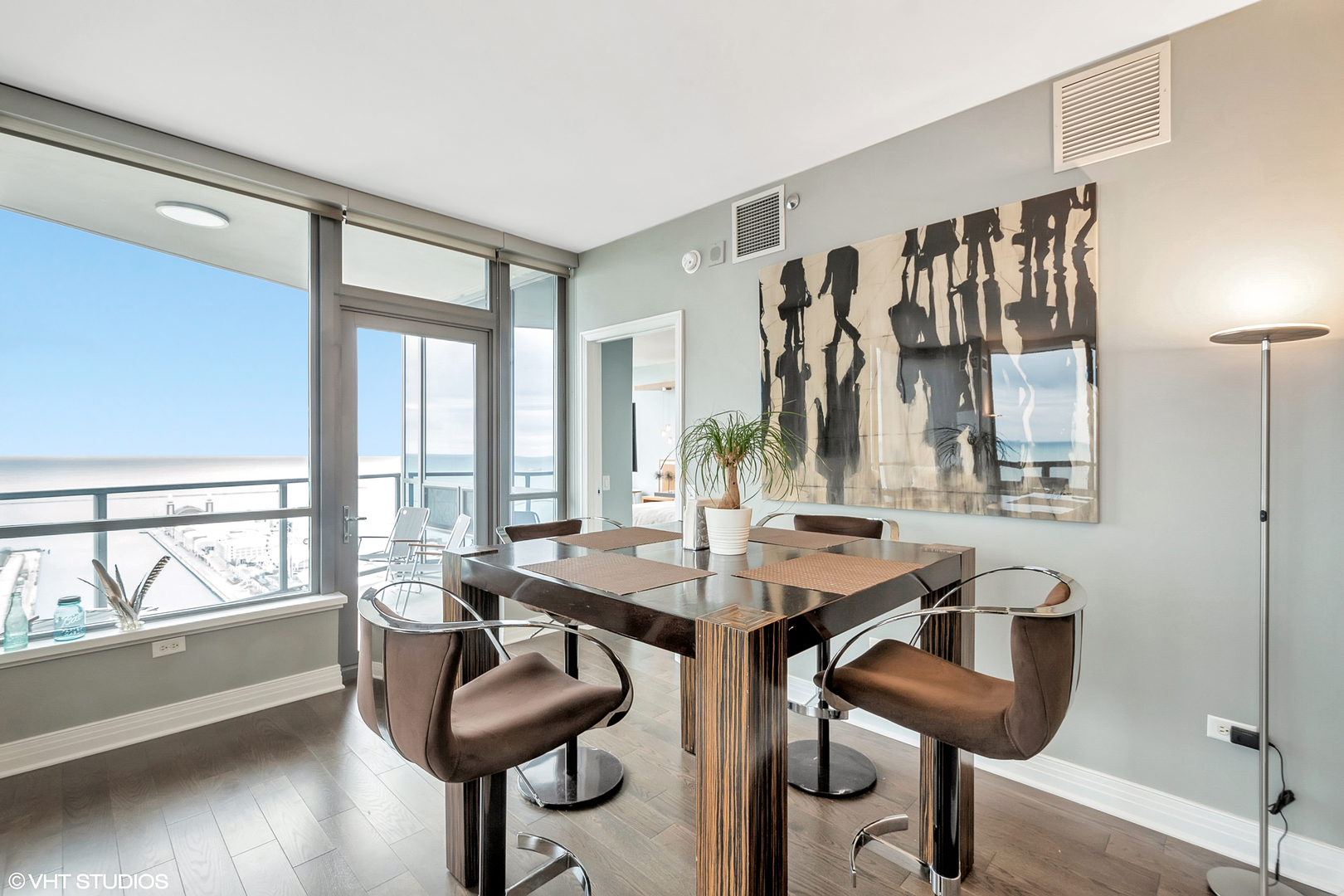 600 N LAKE SHORE Drive Unit: 3711