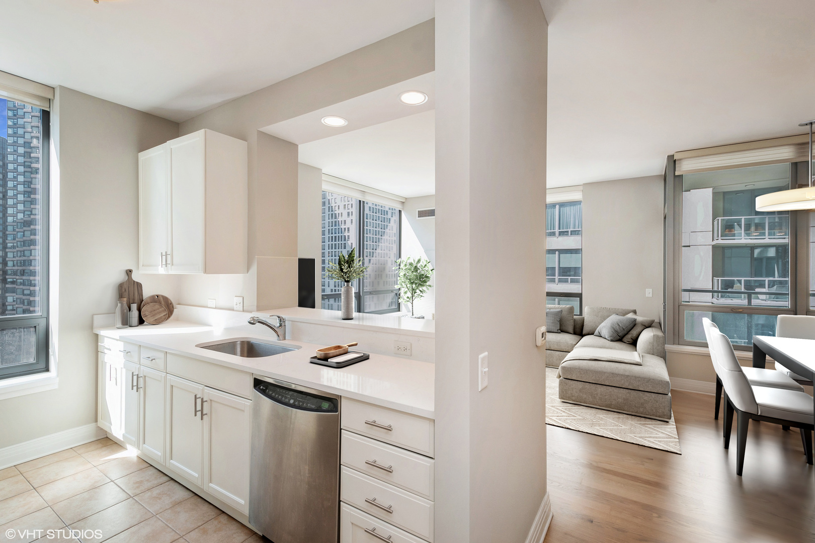 600 N Lake Shore Drive Unit: 2109