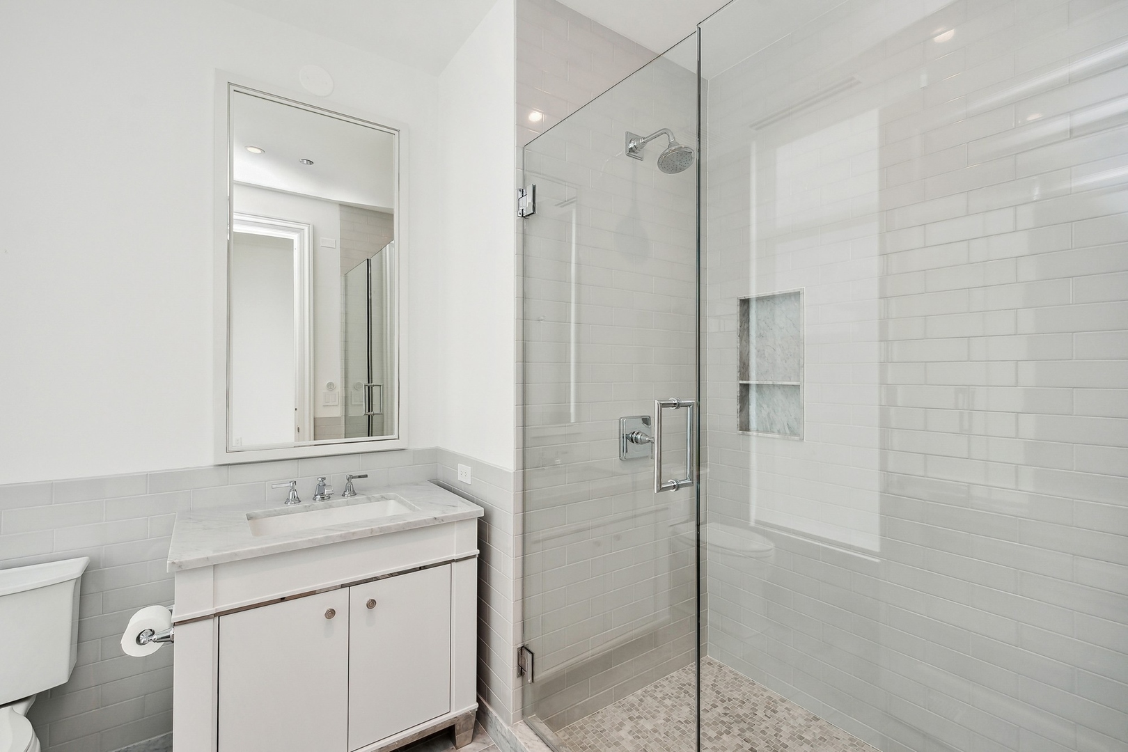 451 E Grand Avenue Unit: 4303