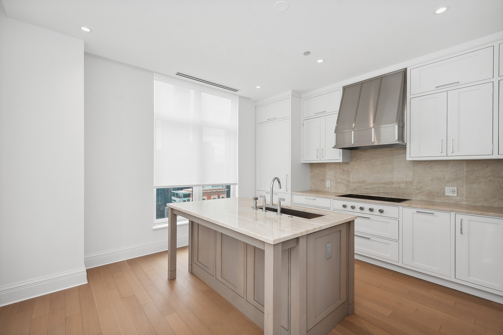 451 E Grand Avenue Unit: 4303
