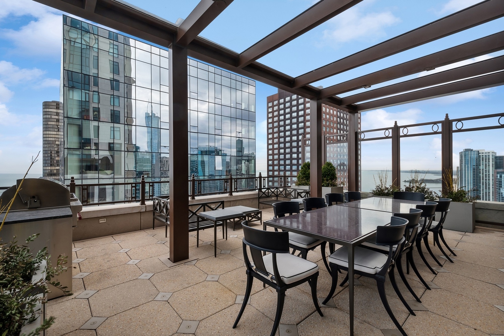 451 E Grand Avenue Unit: 4303