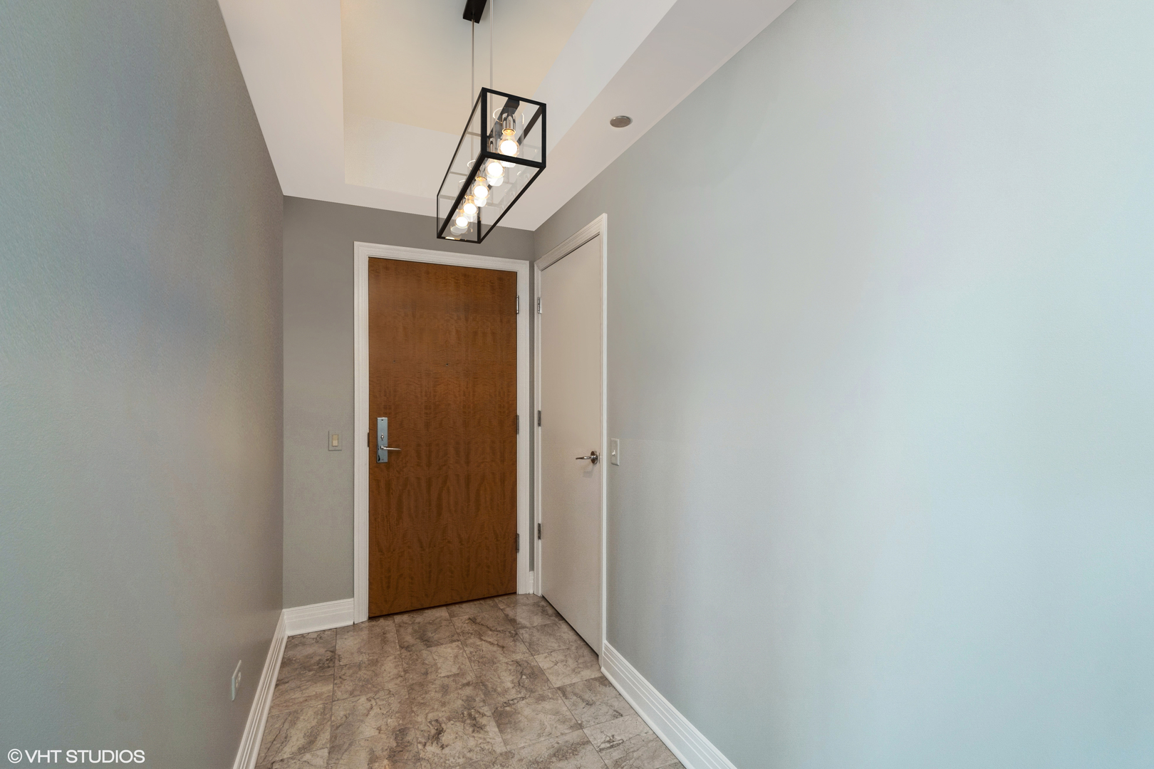 600 N LAKE SHORE Drive Unit: 1011