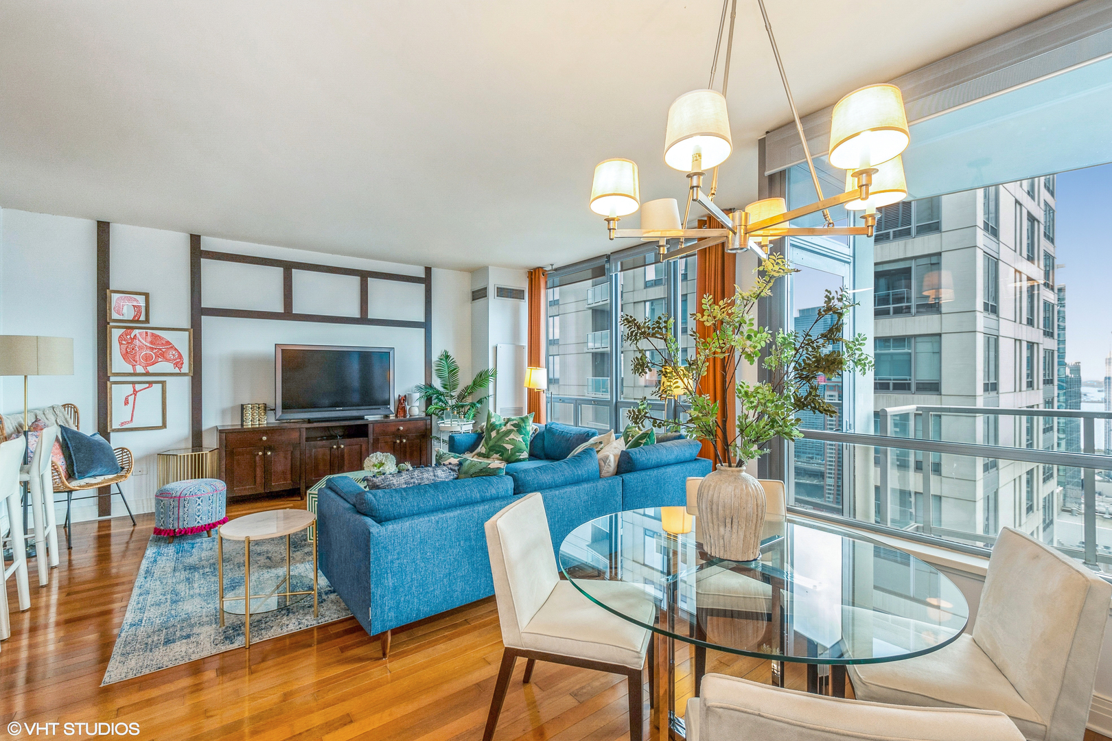 600 N Lake Shore Drive Unit: 3802