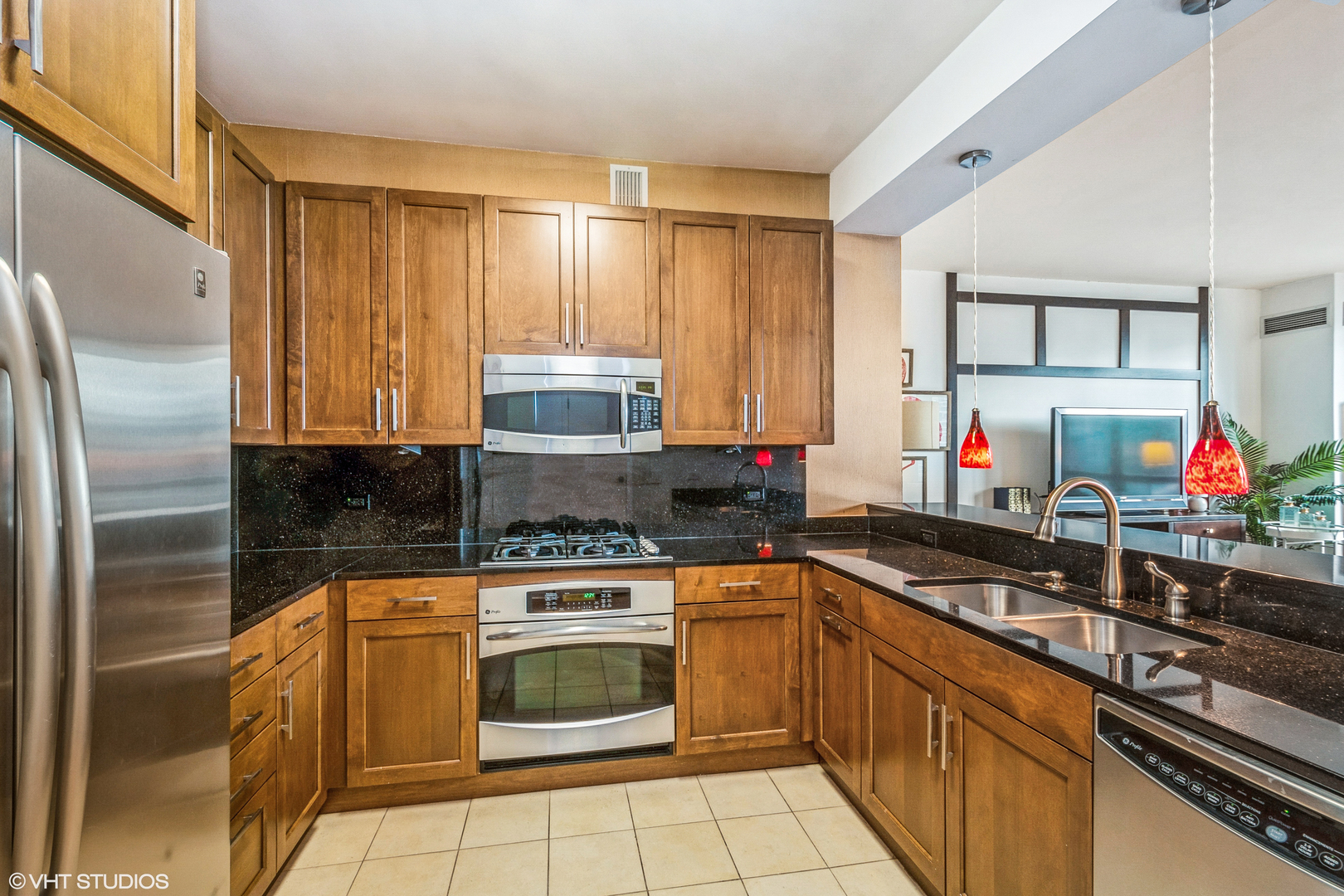 600 N Lake Shore Drive Unit: 3802