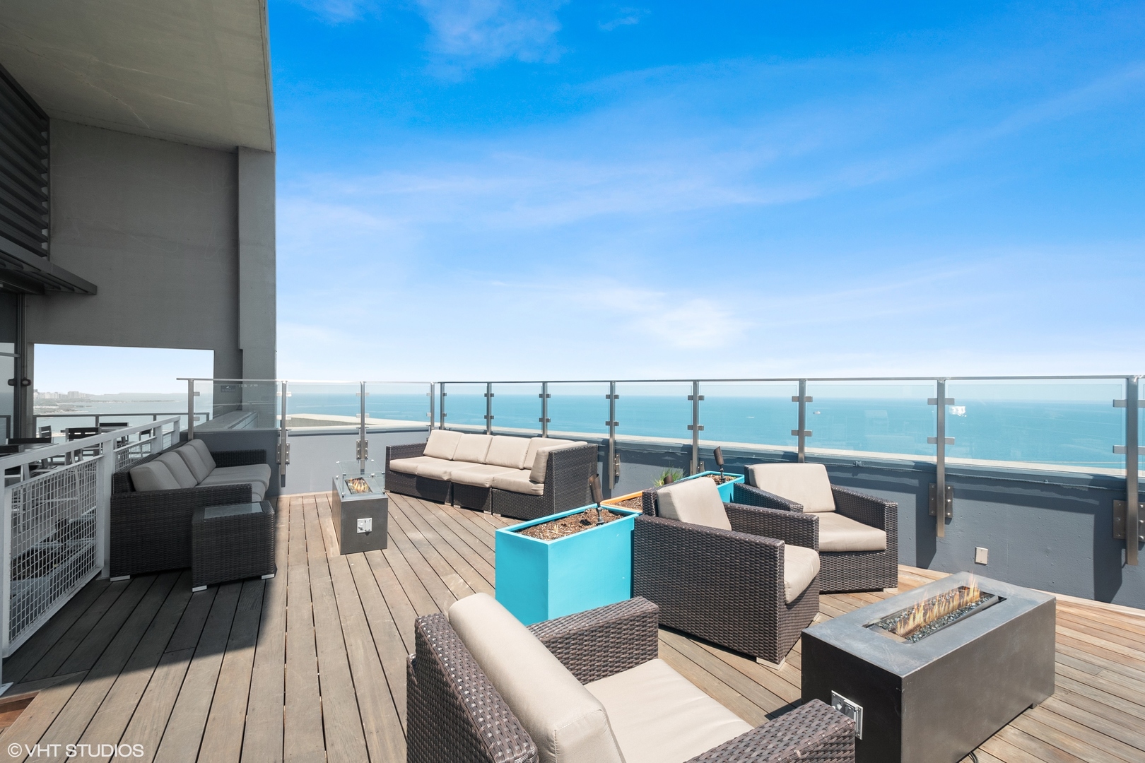 600 N Lake Shore Drive Unit: 3802