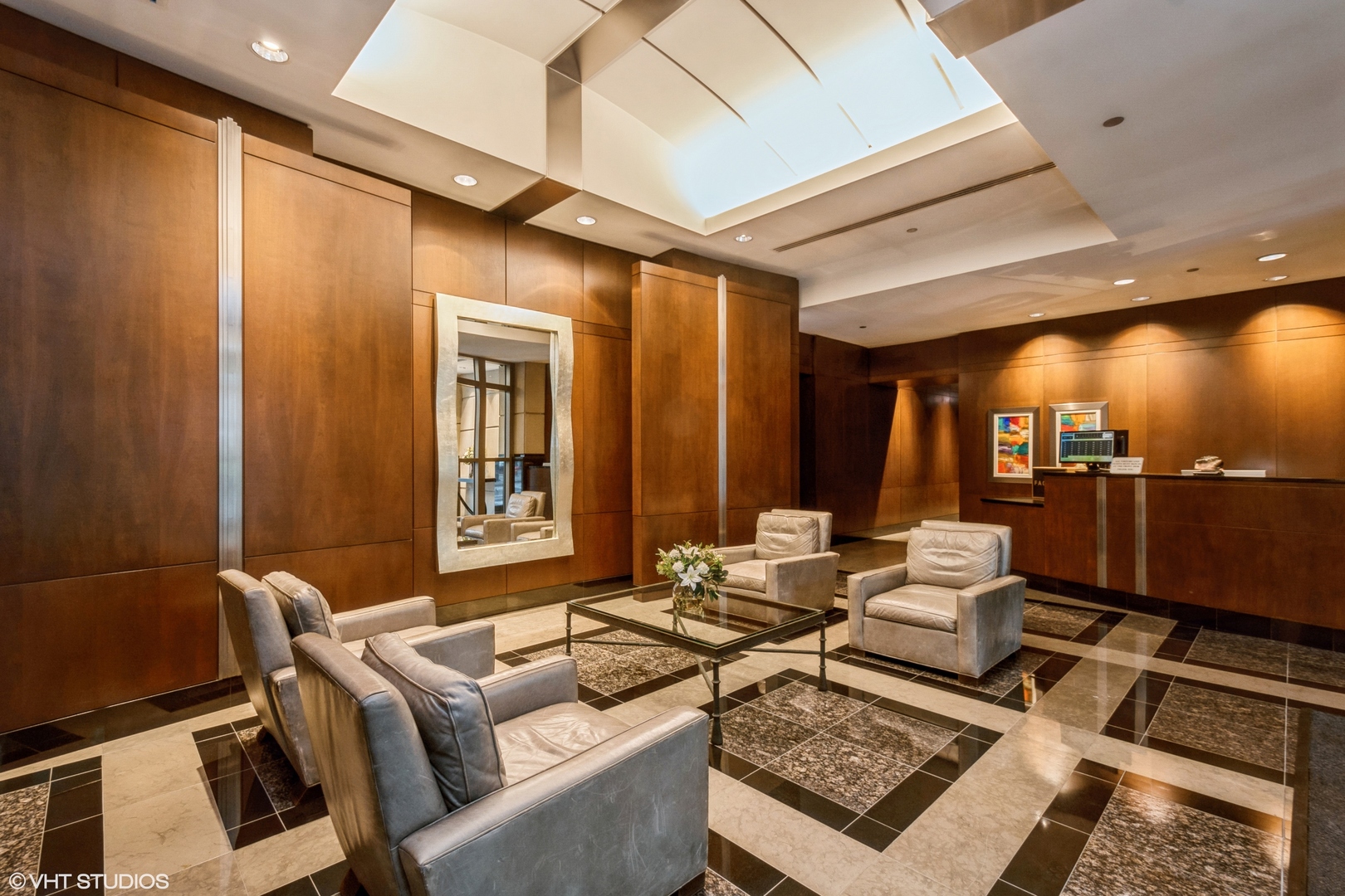 530 N Lake Shore Drive Unit: 2304